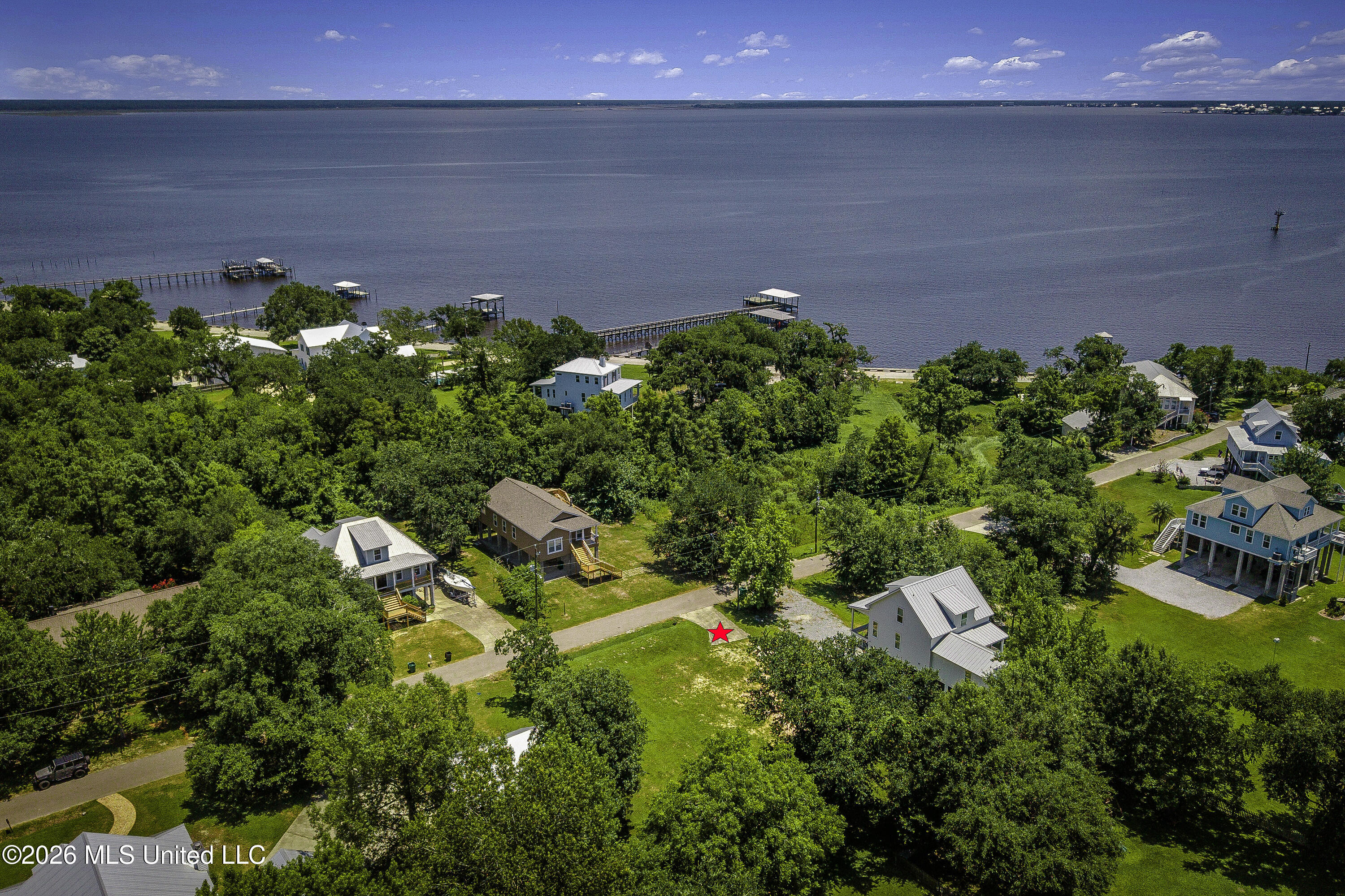 112 Leopold Street Property Photo 6