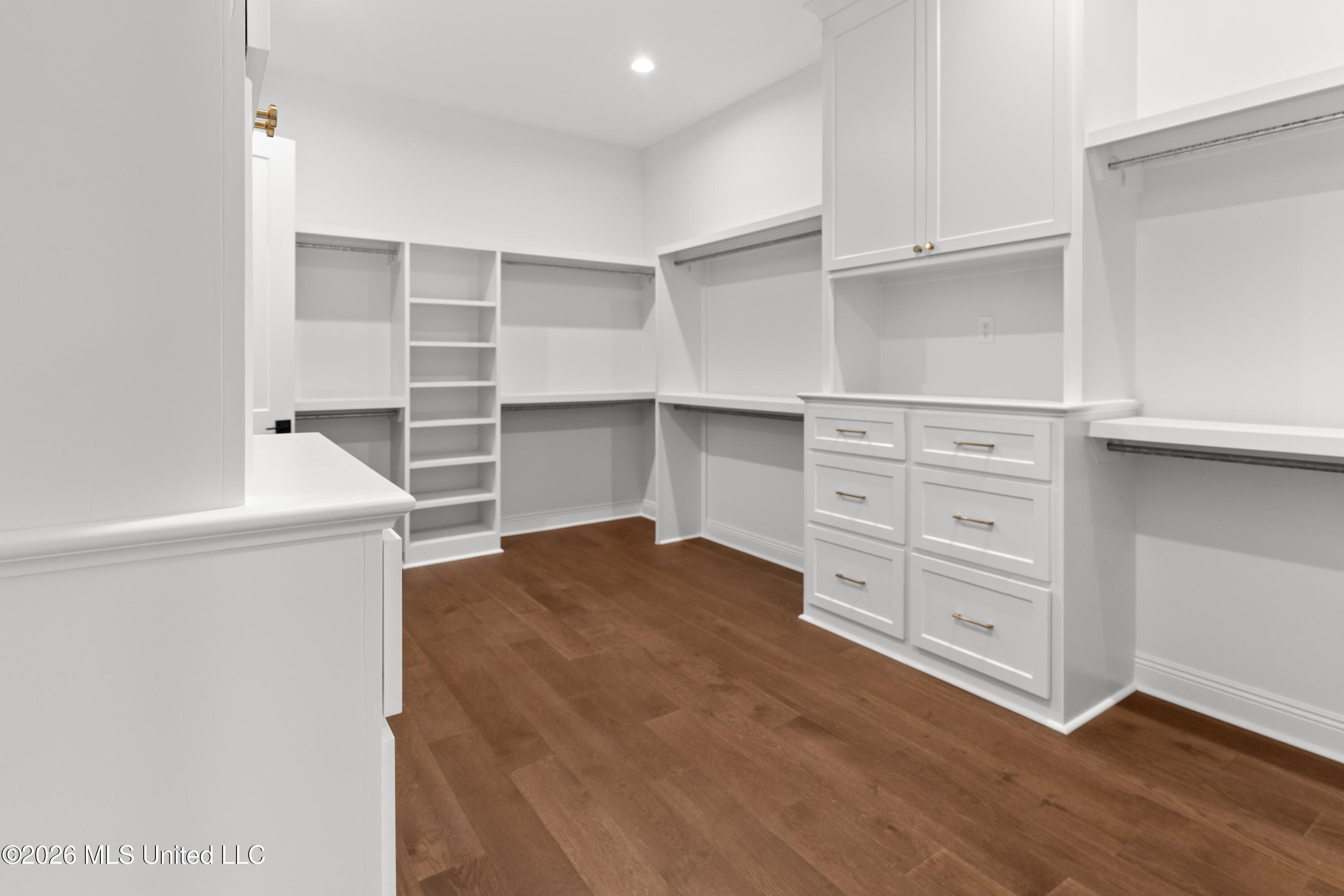 637 Big Valley Loop Property Photo 41