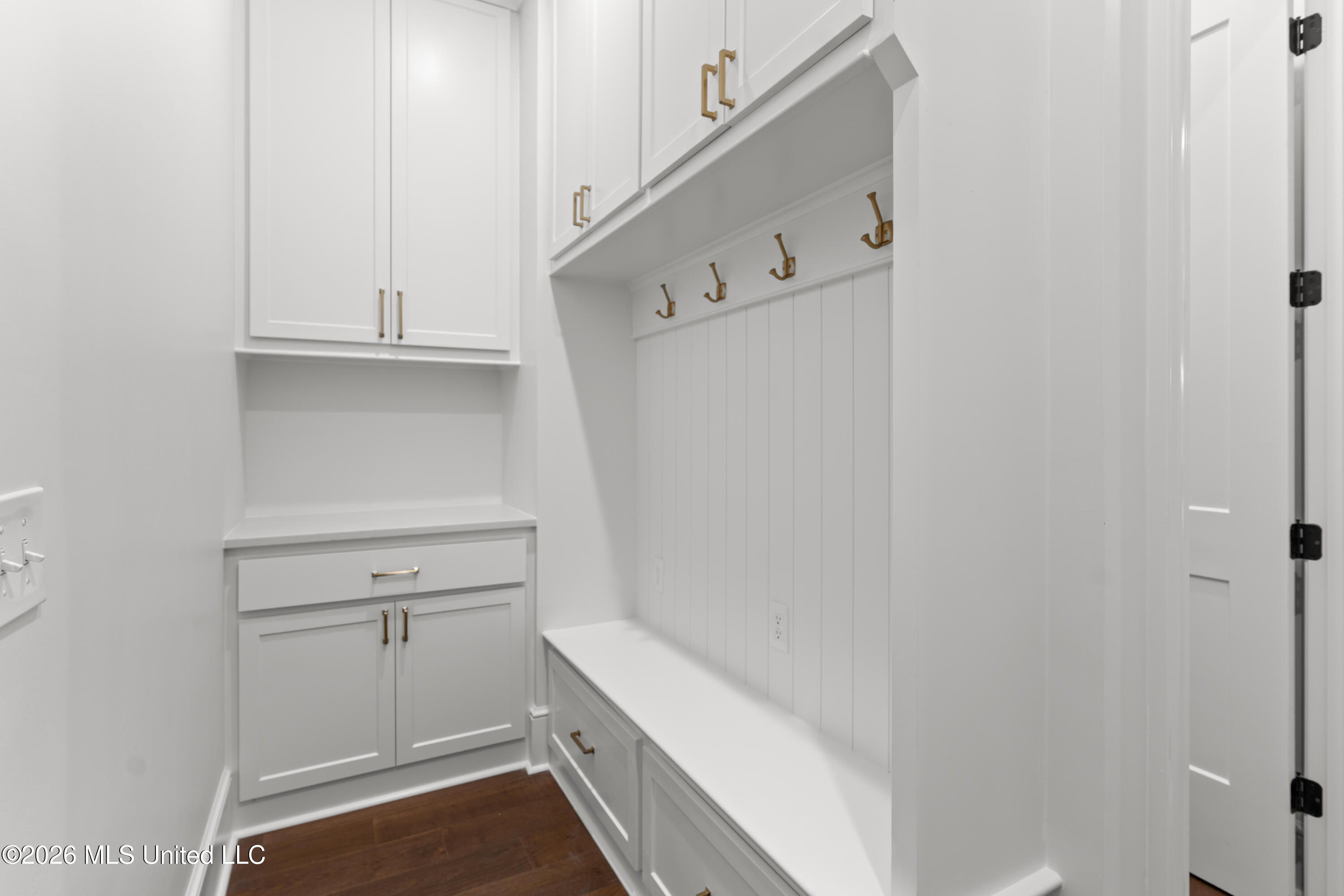 637 Big Valley Loop Property Photo 45