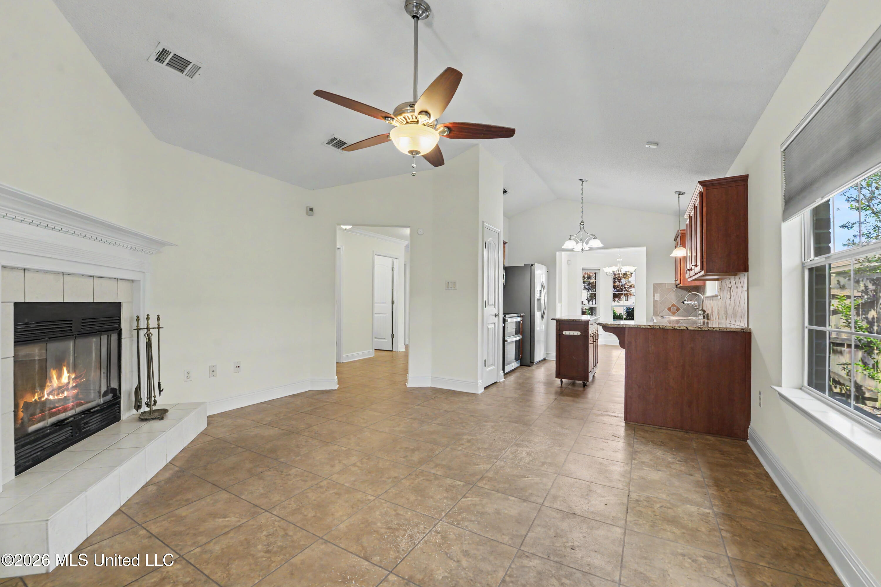 17008 Date Palm Drive Property Photo 4