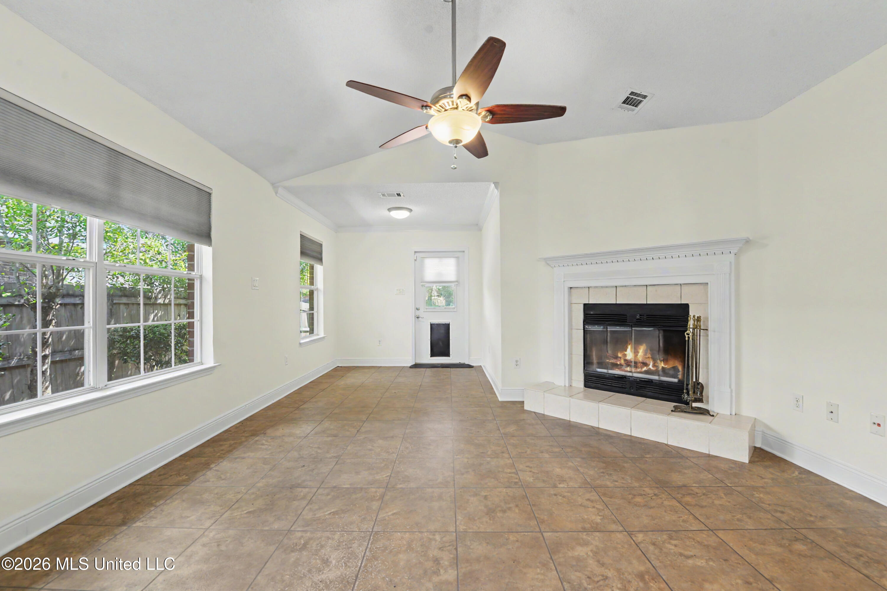 17008 Date Palm Drive Property Photo 5