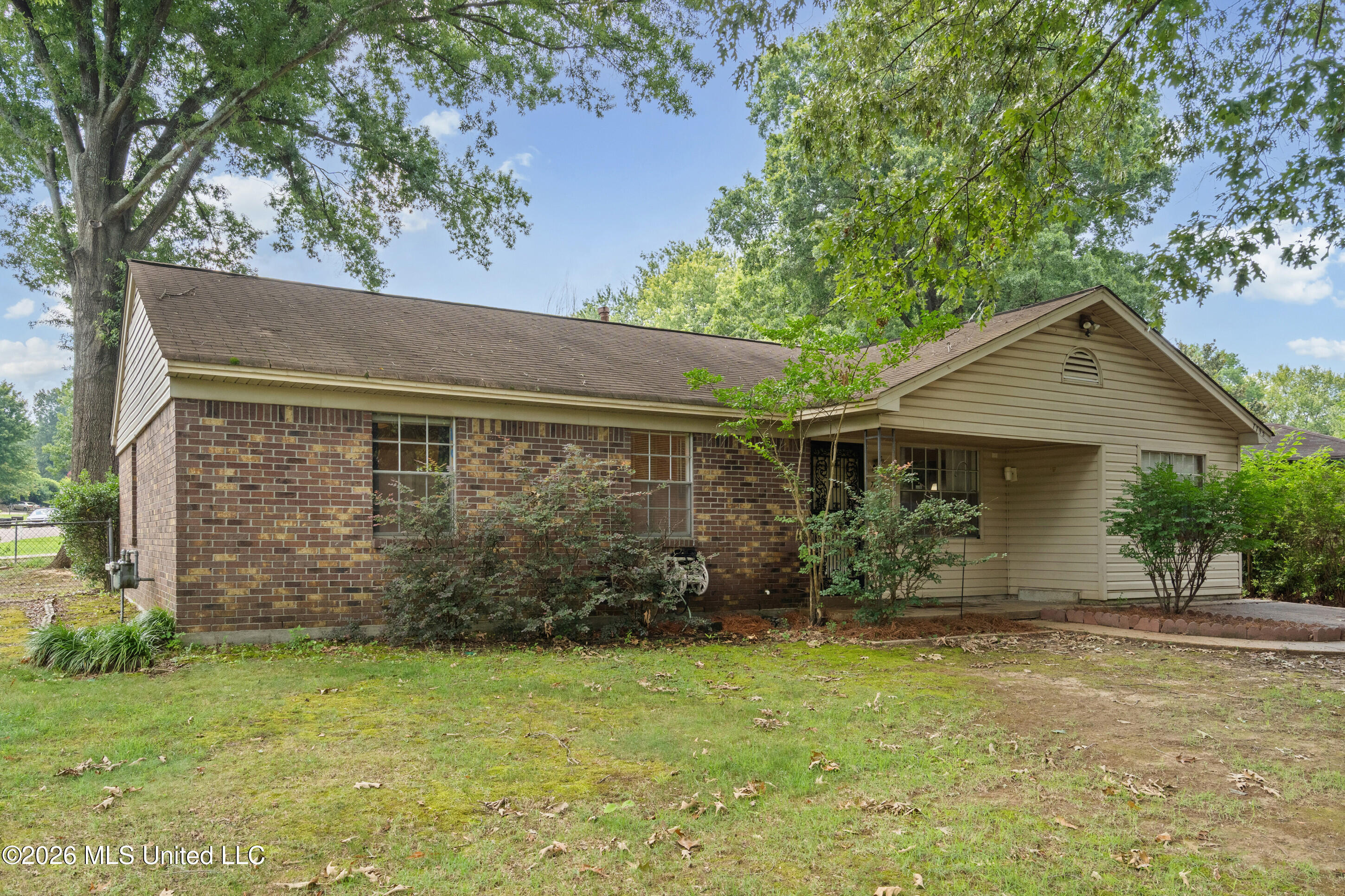 7792 Charleston Drive Property Photo 22
