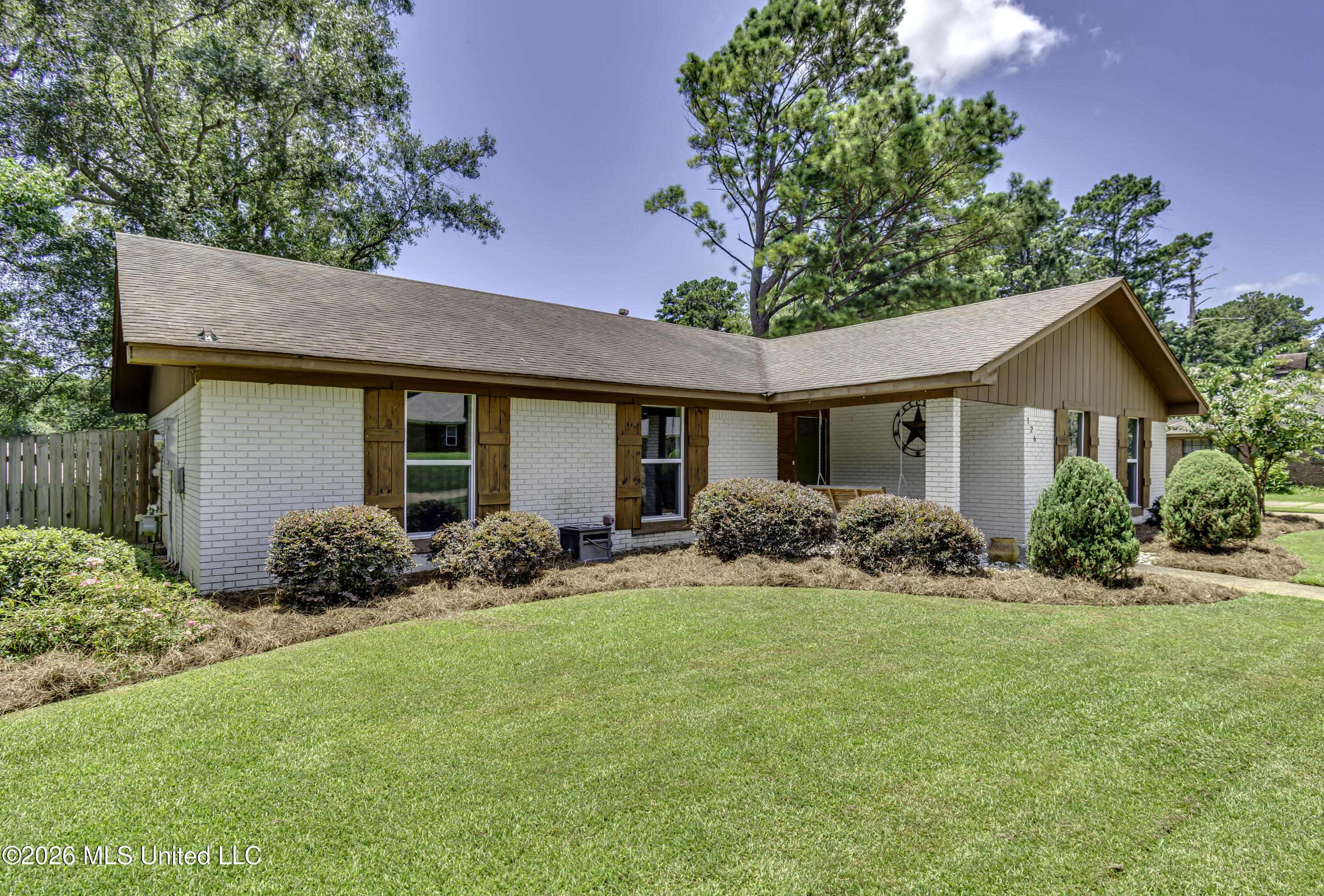 126 Ridge Road Property Photo 2