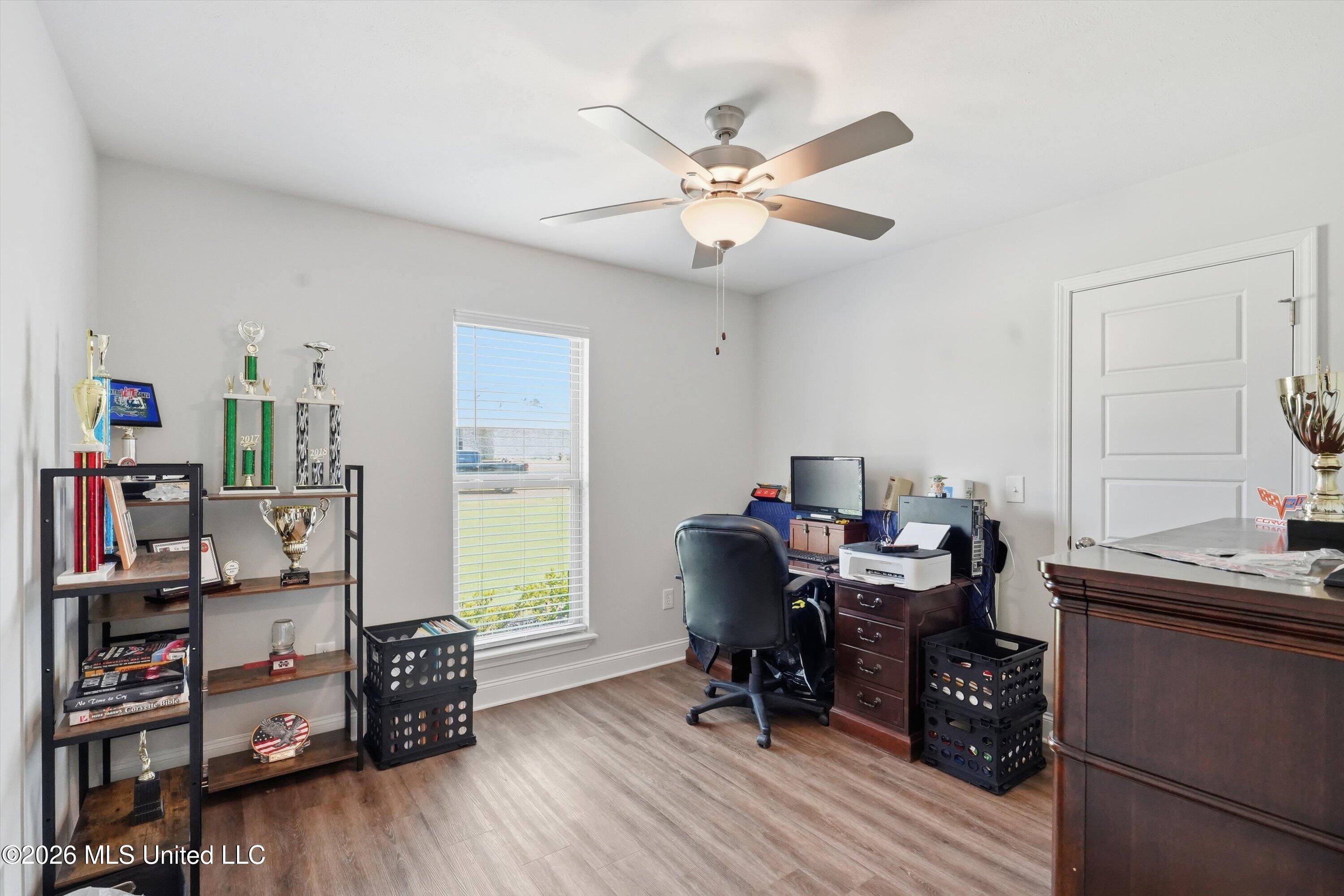 122 Jasmine Cove Drive Property Photo 26
