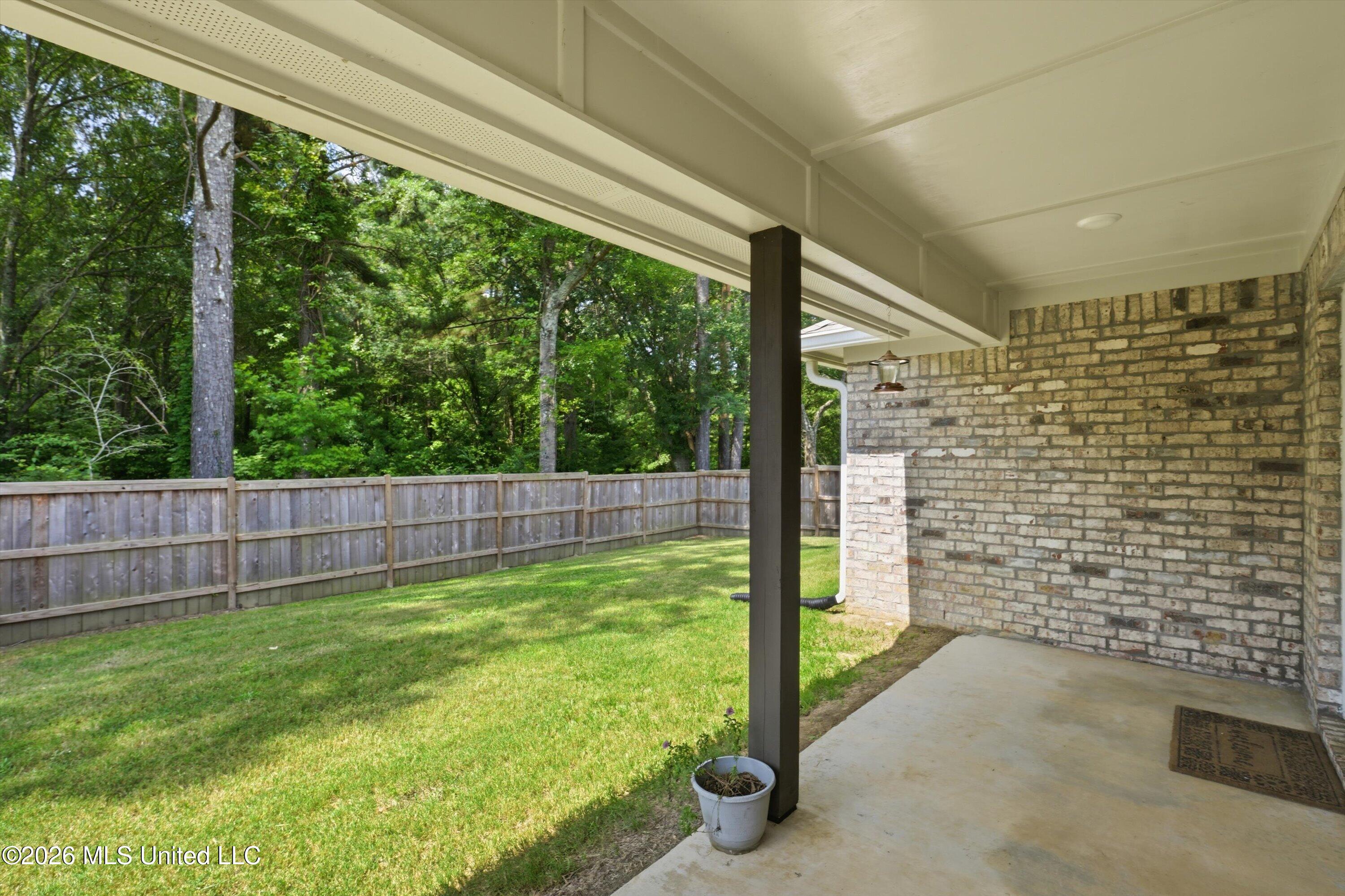 122 Jasmine Cove Drive Property Photo 31