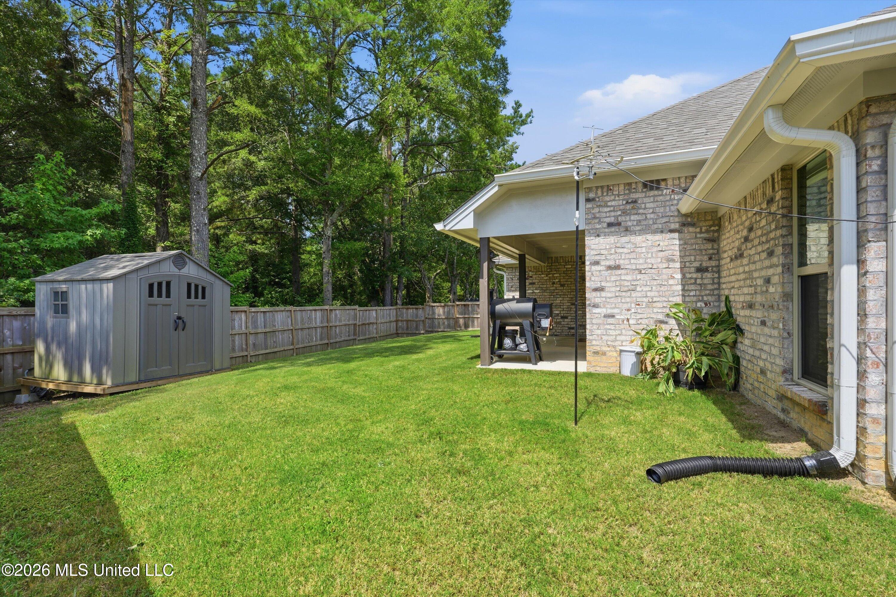 122 Jasmine Cove Drive Property Photo 32