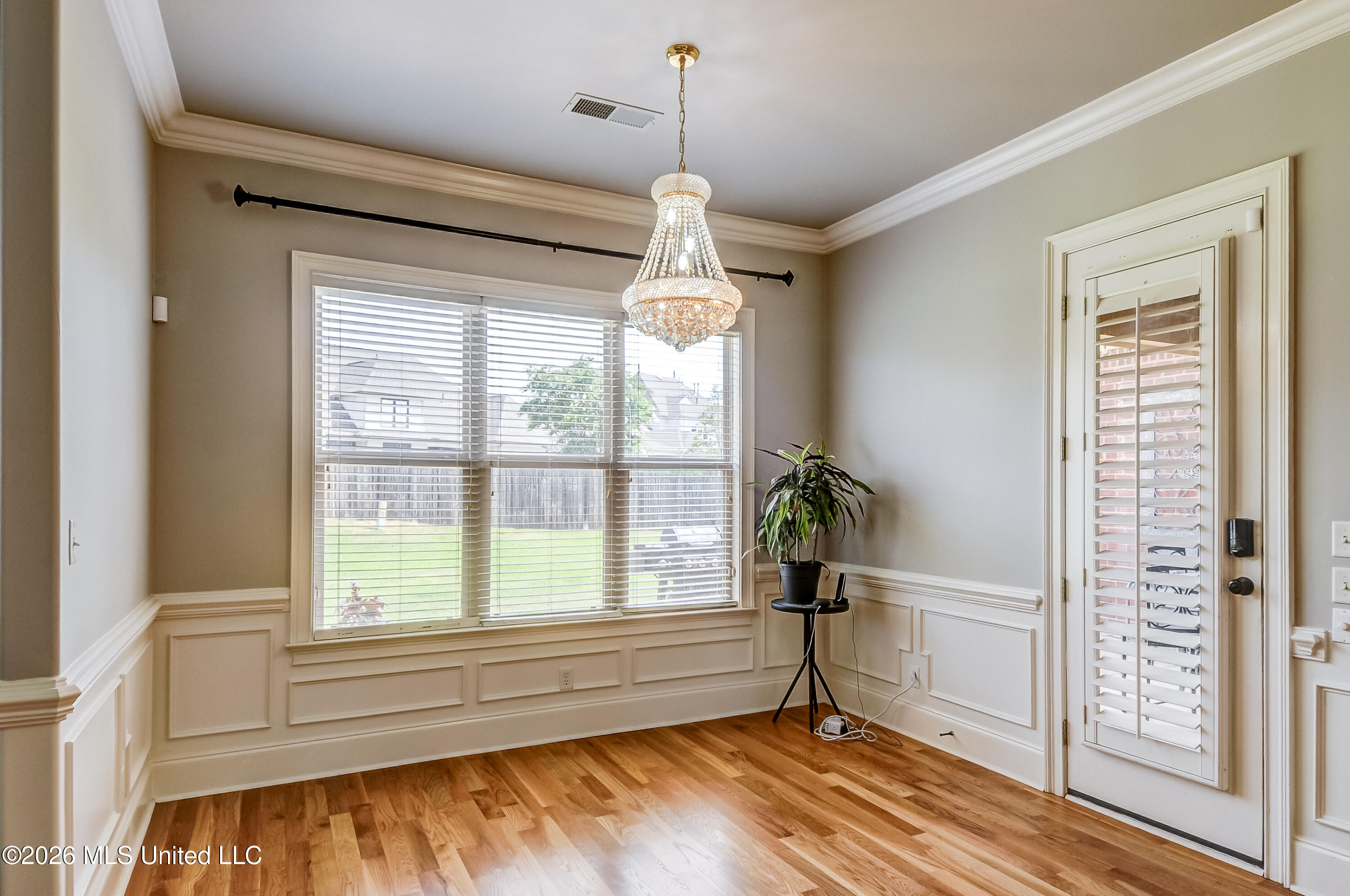 6606 Moondance Drive Property Photo 8