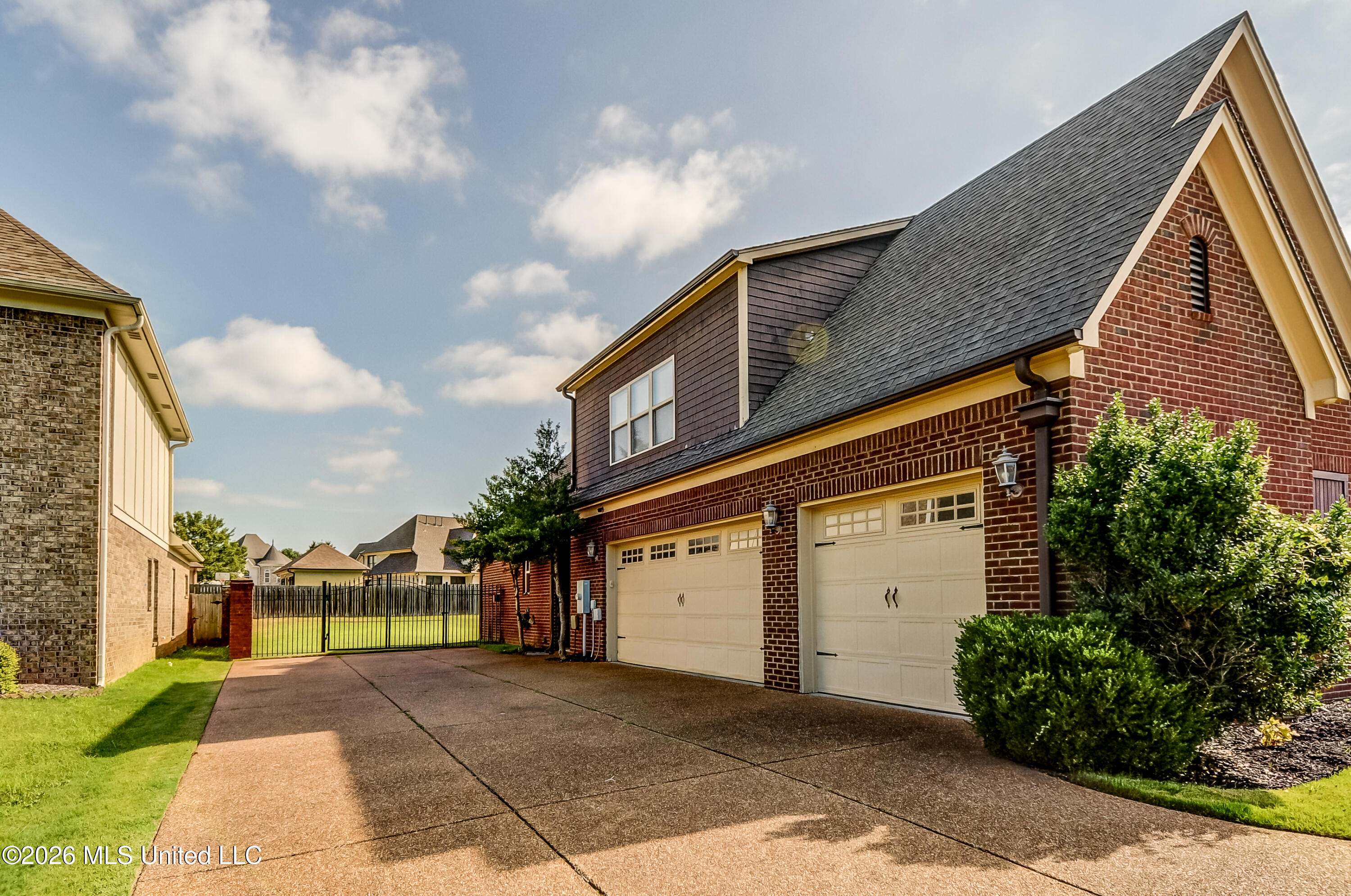 6606 Moondance Drive Property Photo 38