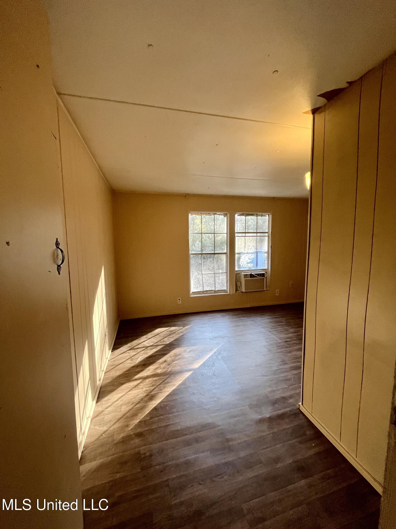 9748 Limu Way Property Photo 12