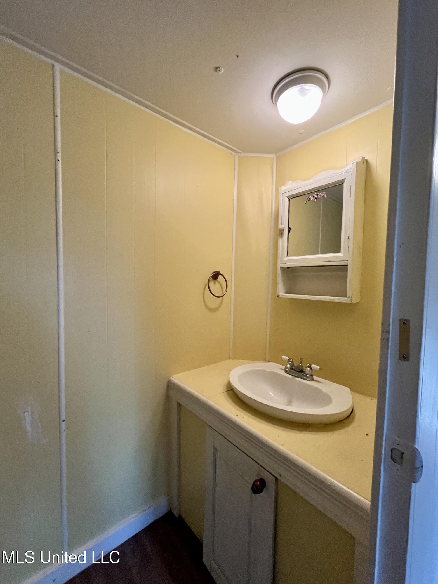 9748 Limu Way Property Photo 14