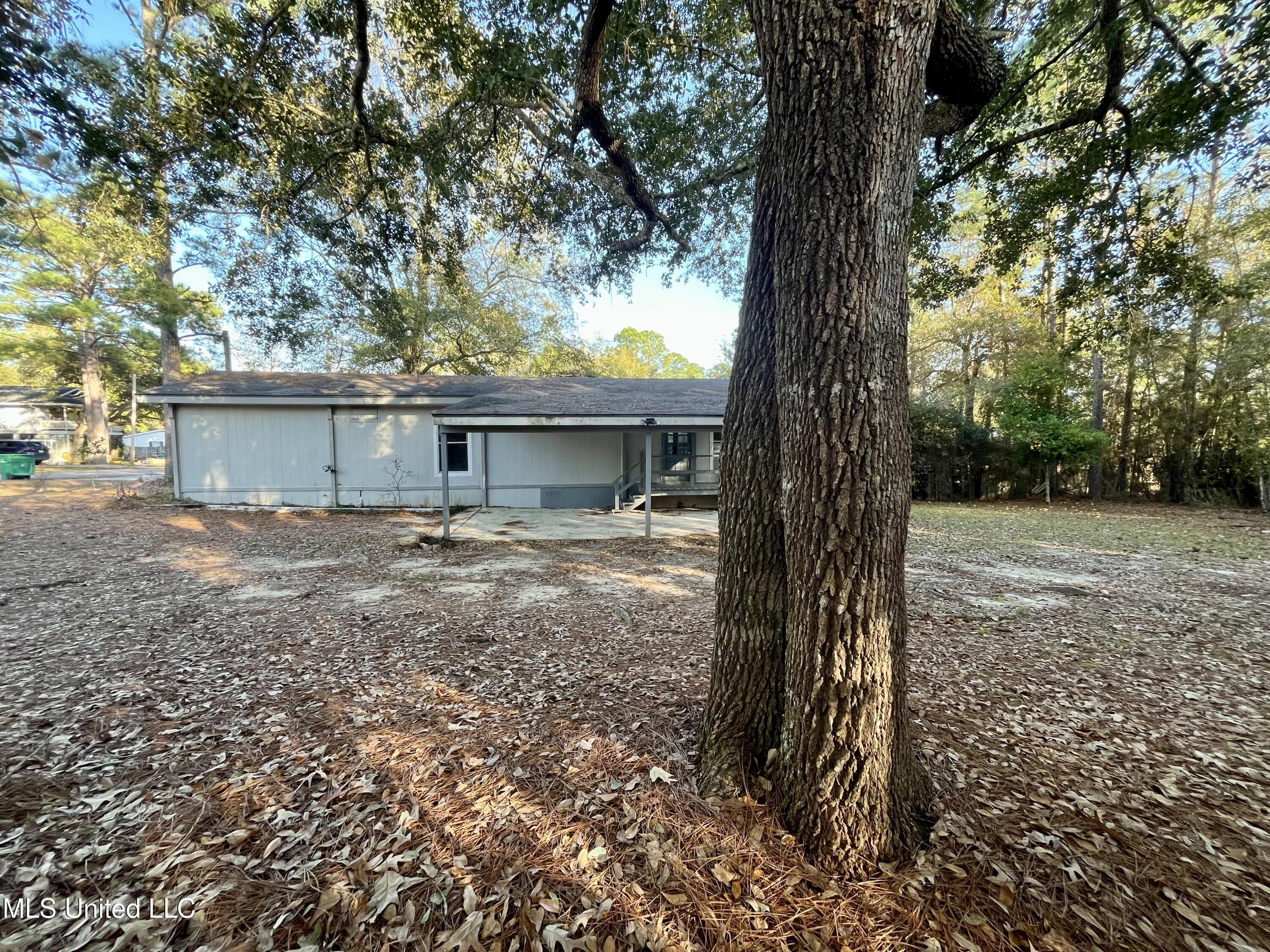 9748 Limu Way Property Photo 43