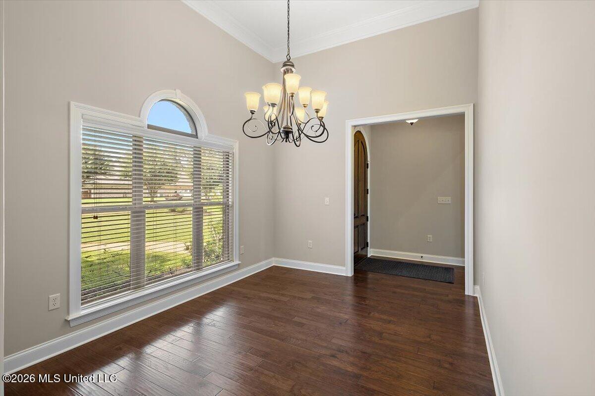 103 Rhemann Boulevard Property Photo 8