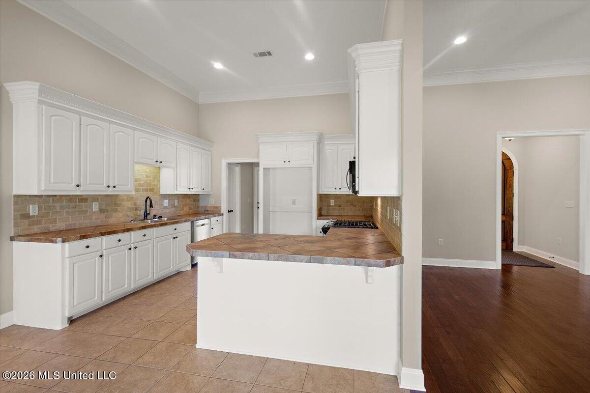 103 Rhemann Boulevard Property Photo 13