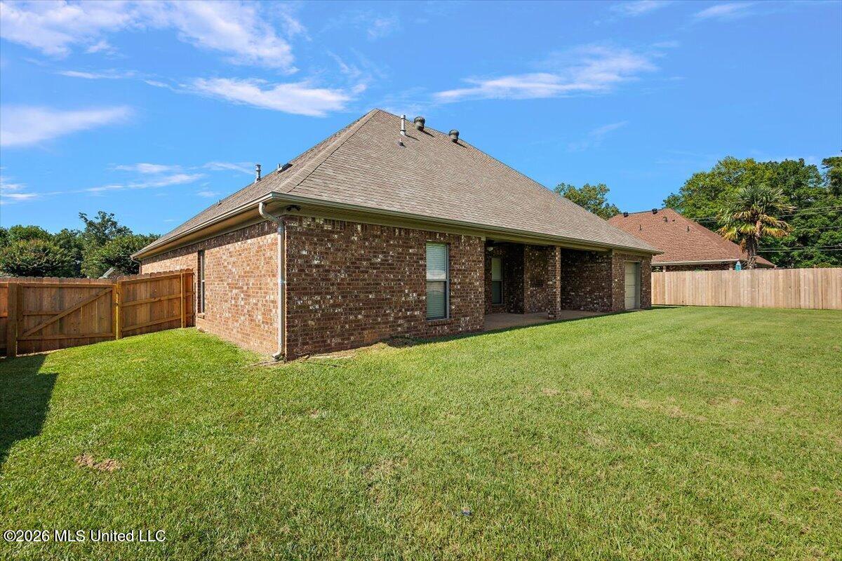 103 Rhemann Boulevard Property Photo 30