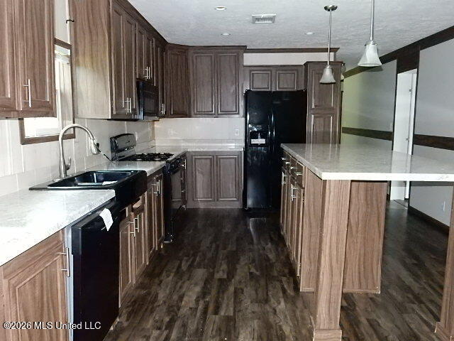 202 Moore Street Property Photo 13