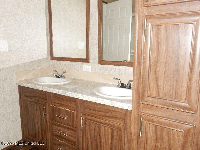 202 Moore Street Property Photo 19