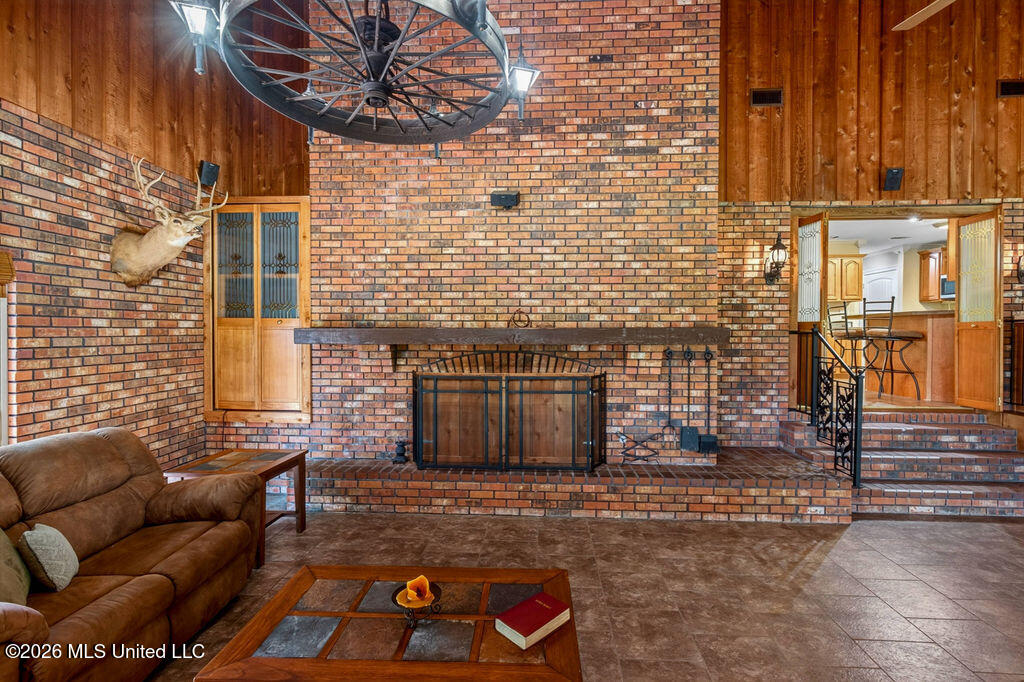 16100 Bayou Cocoa Point Property Photo 9
