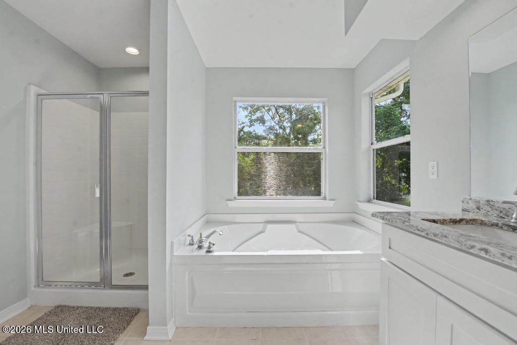 8218 Groveland Road Property Photo 17