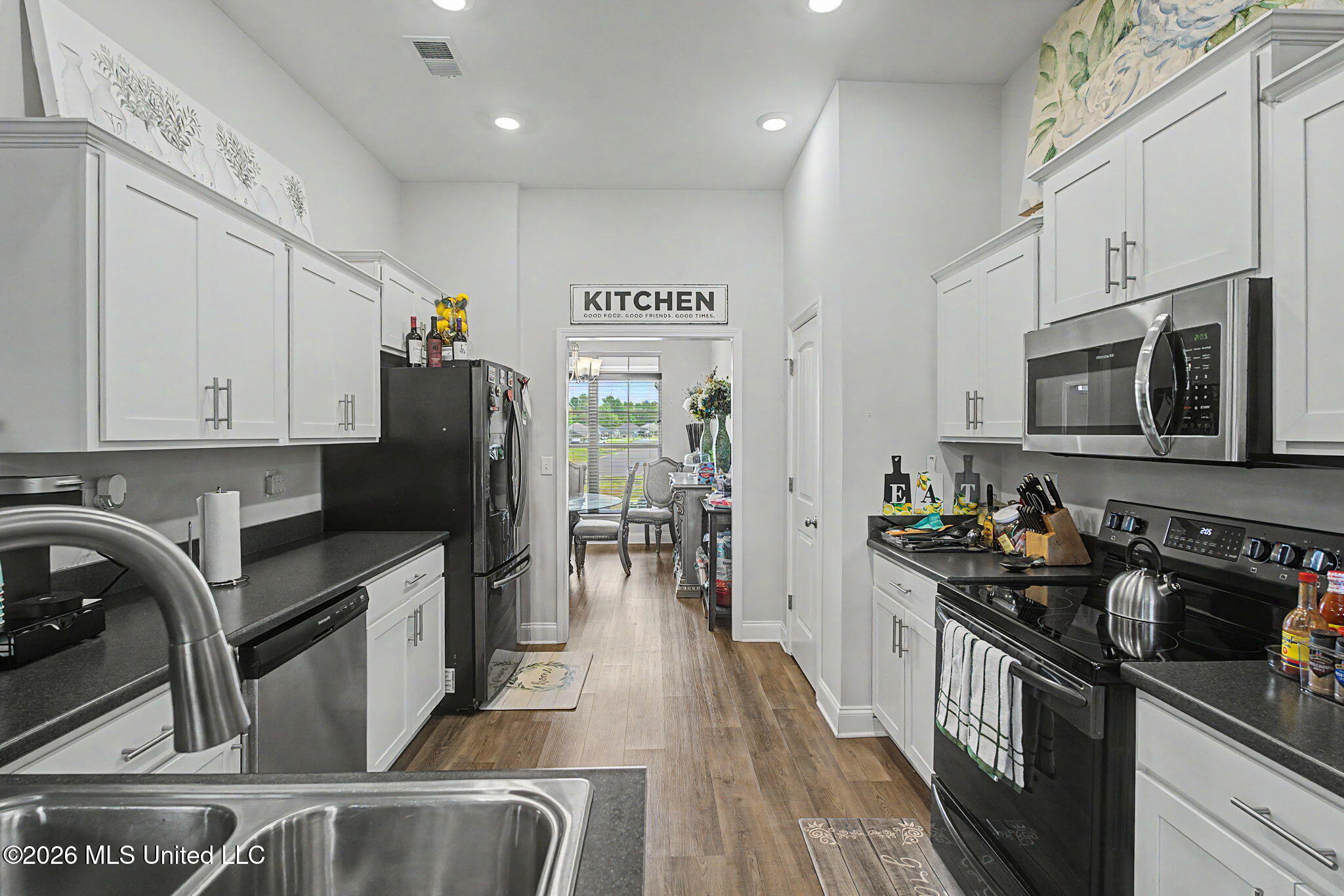 5933 Grove Lane Property Photo 13