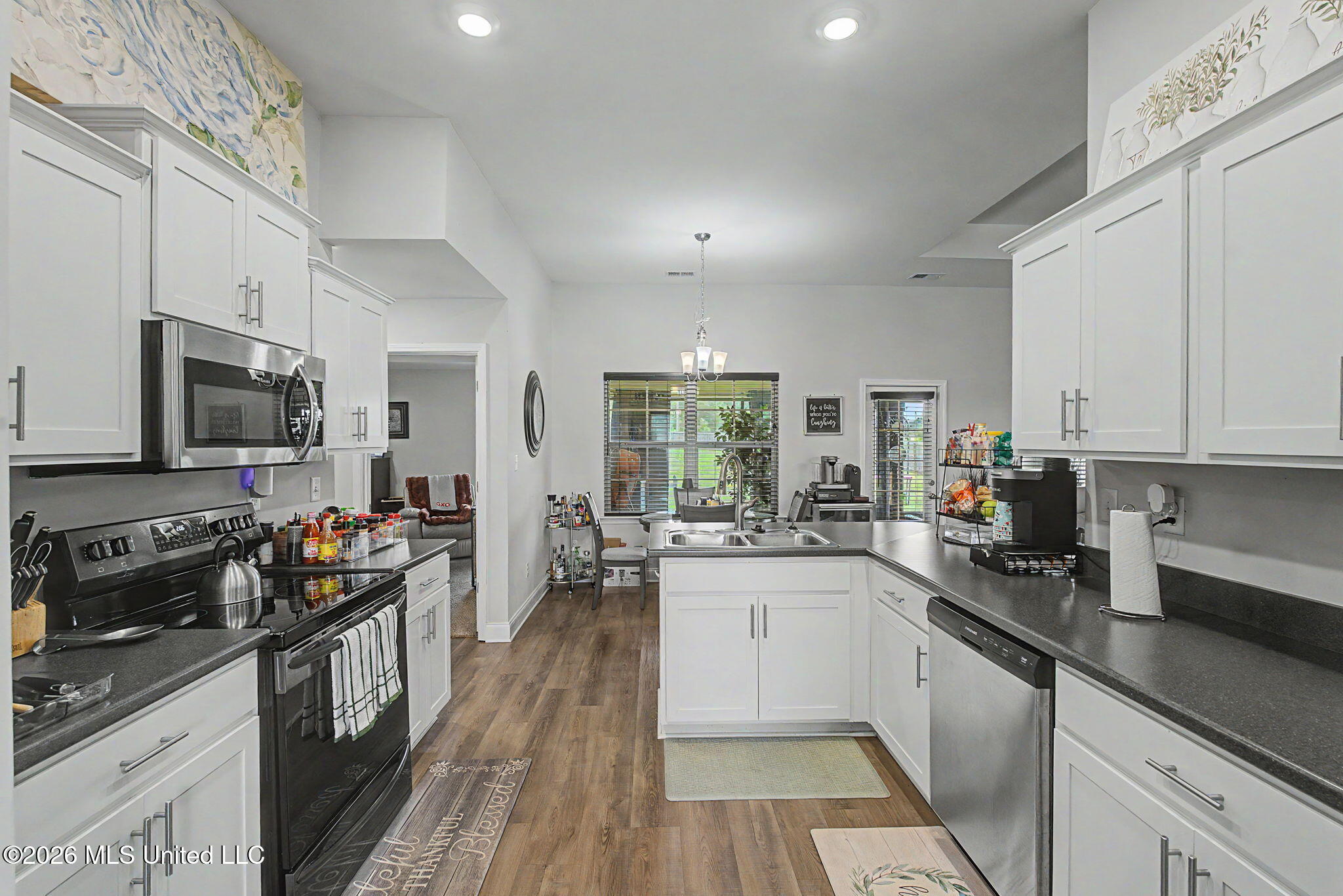 5933 Grove Lane Property Photo 14