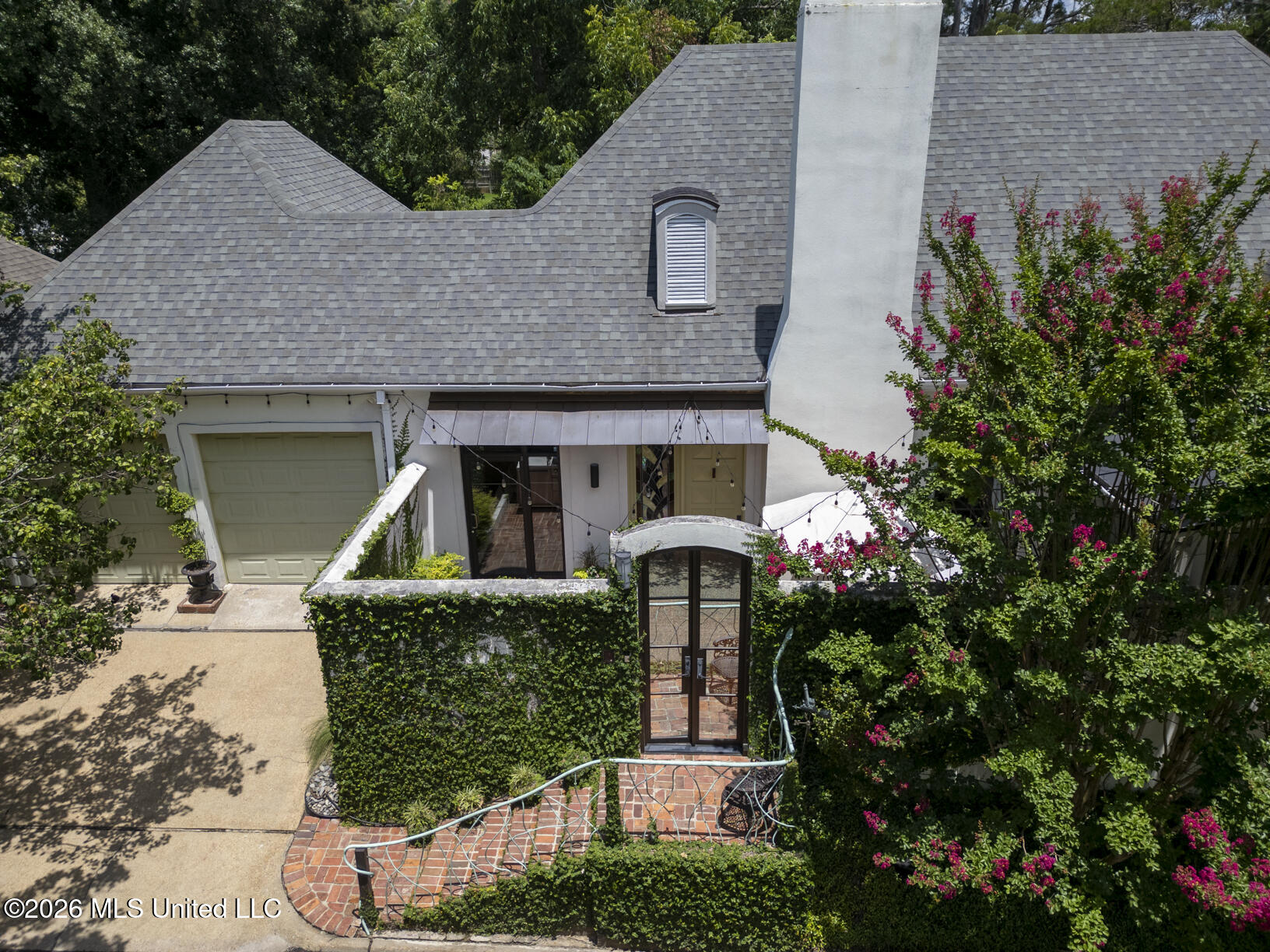 1 Carlyle Place Property Photo 27
