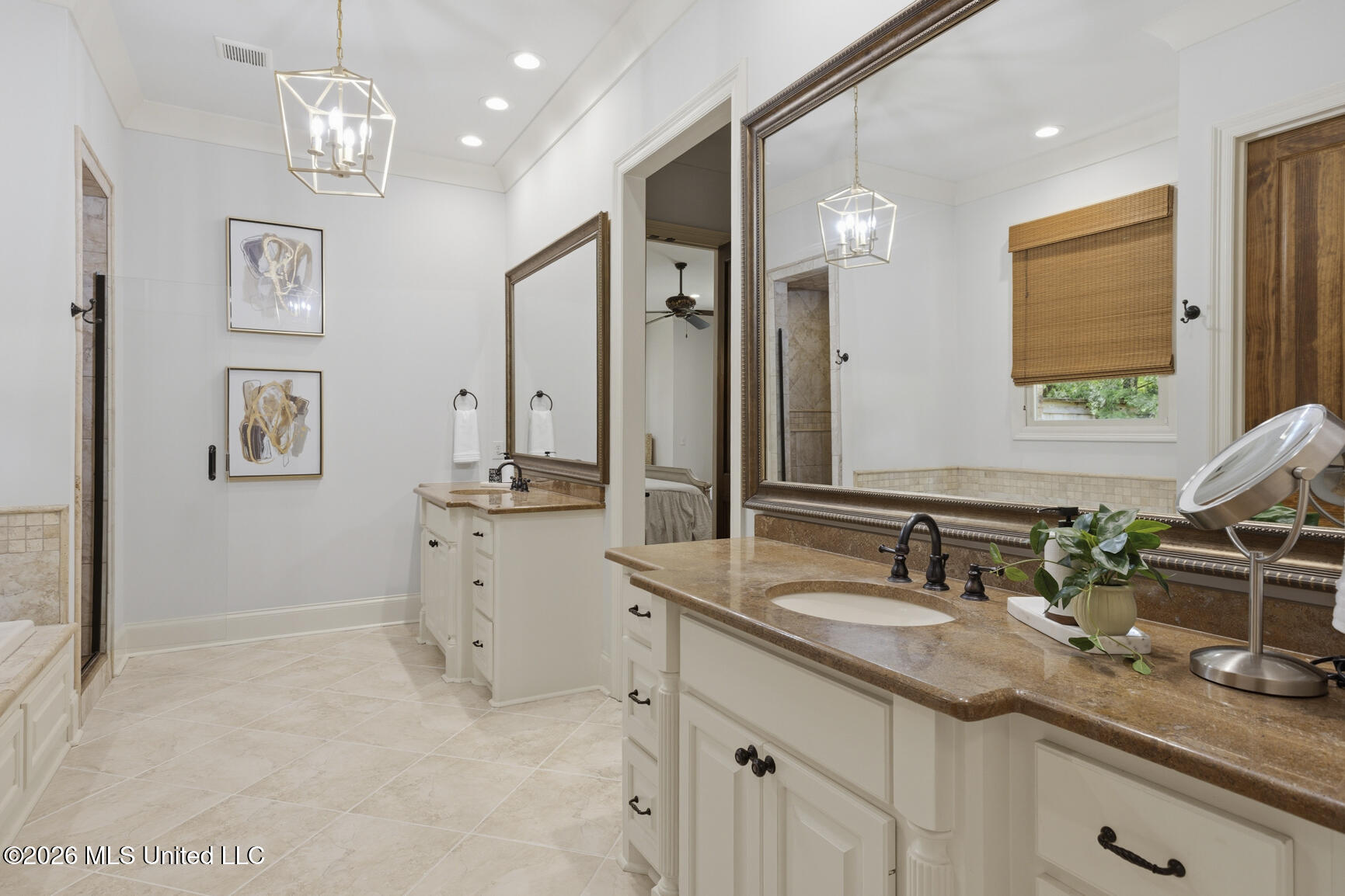 100 Cedar Woods Drive Property Photo 38