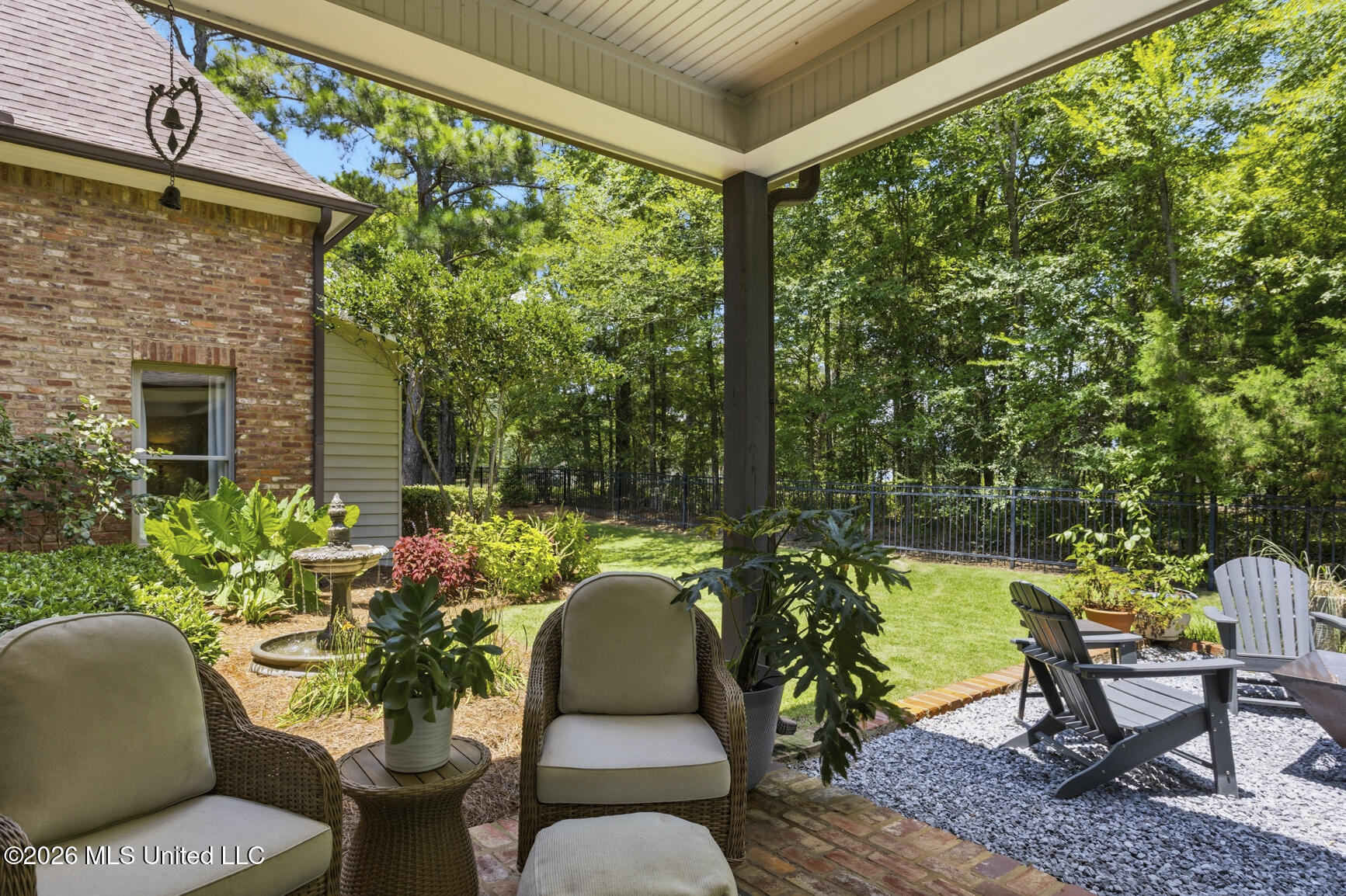100 Cedar Woods Drive Property Photo 49