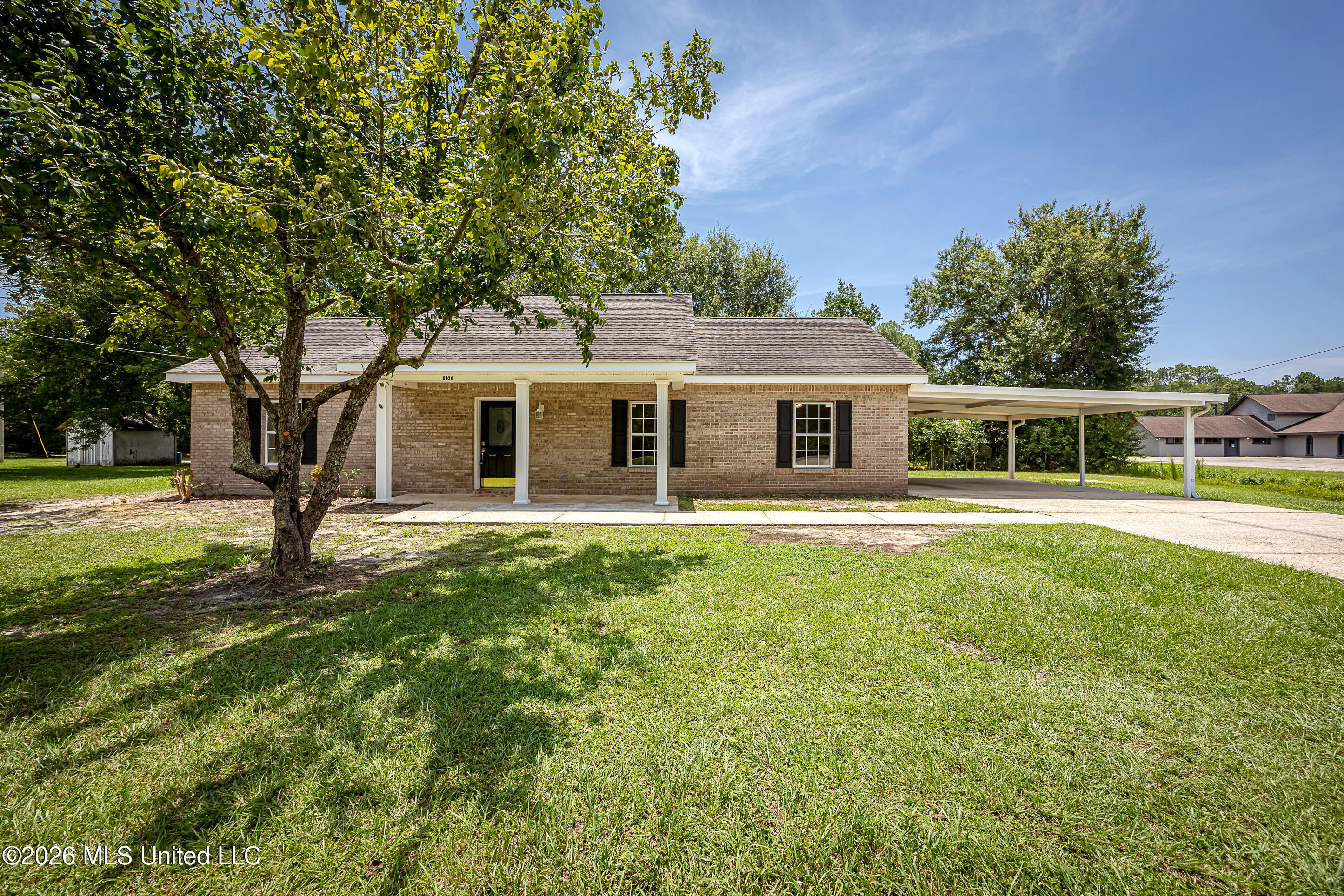 8100 Ocean Springs Road Property Photo 1