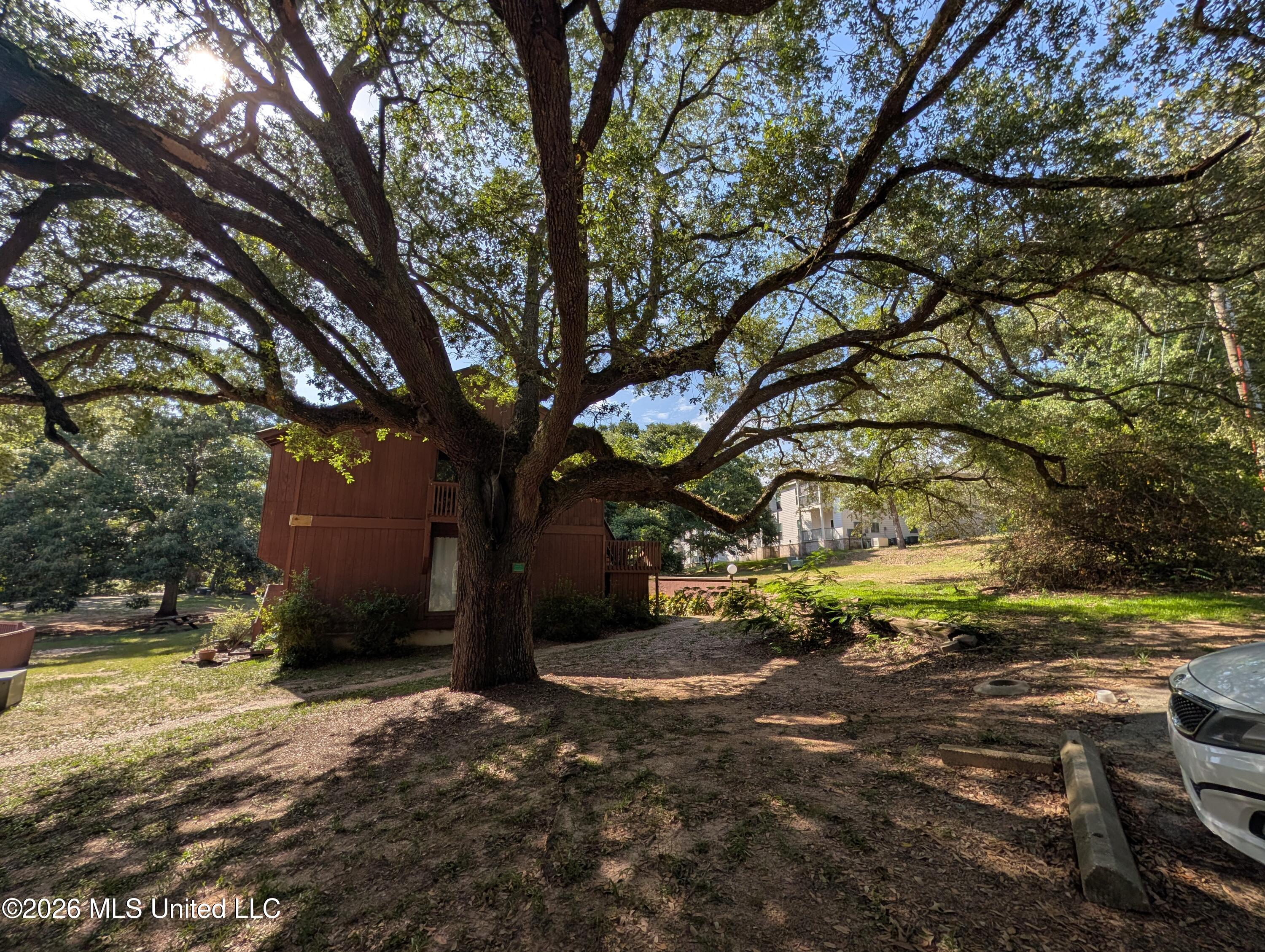232 Lakeside Villla Property Photo 1