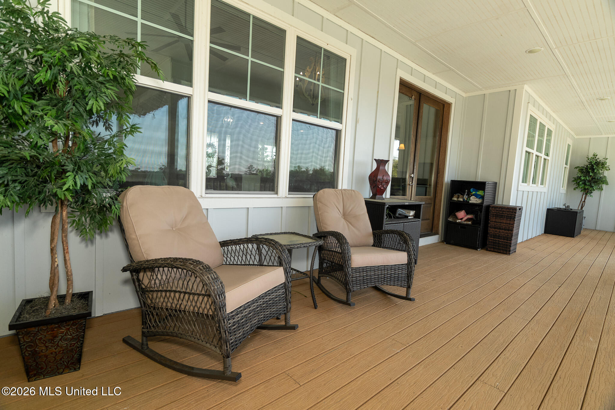 10565 Shorecrest Road Property Photo 11