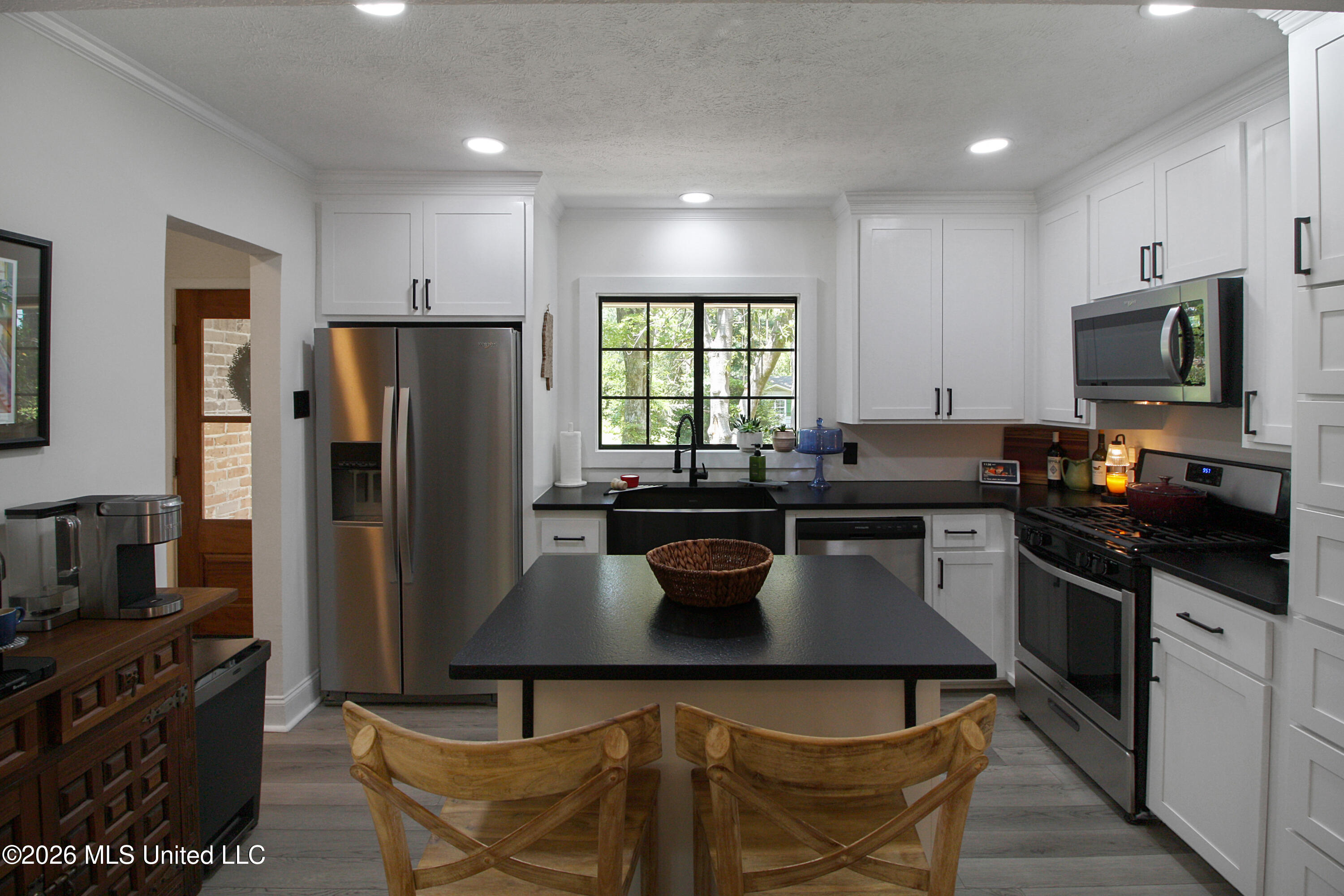 4038 Berkley Drive Property Photo 16