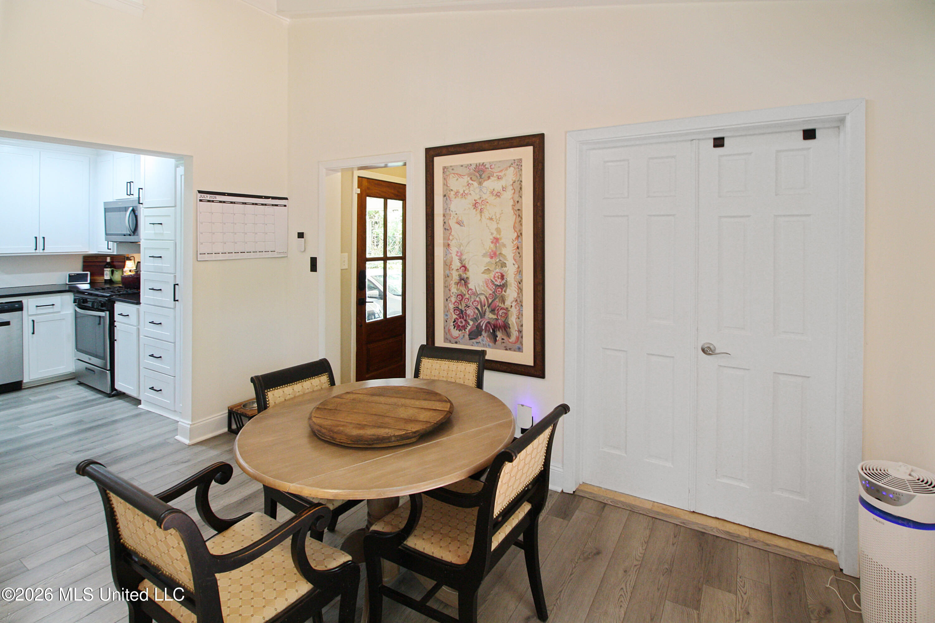 4038 Berkley Drive Property Photo 18