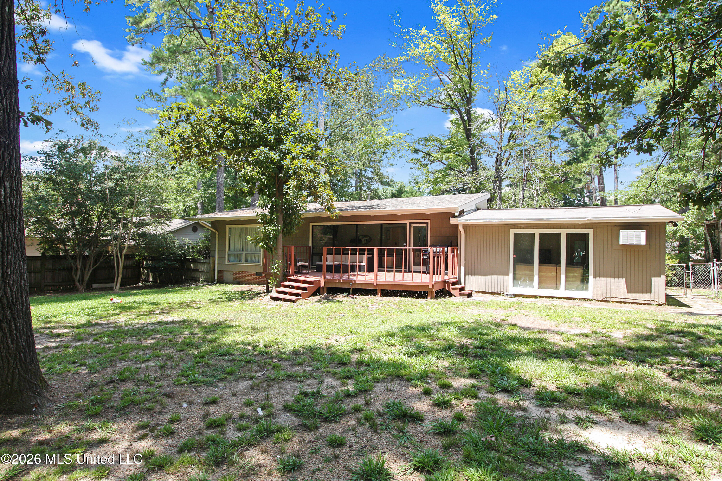 4038 Berkley Drive Property Photo 37