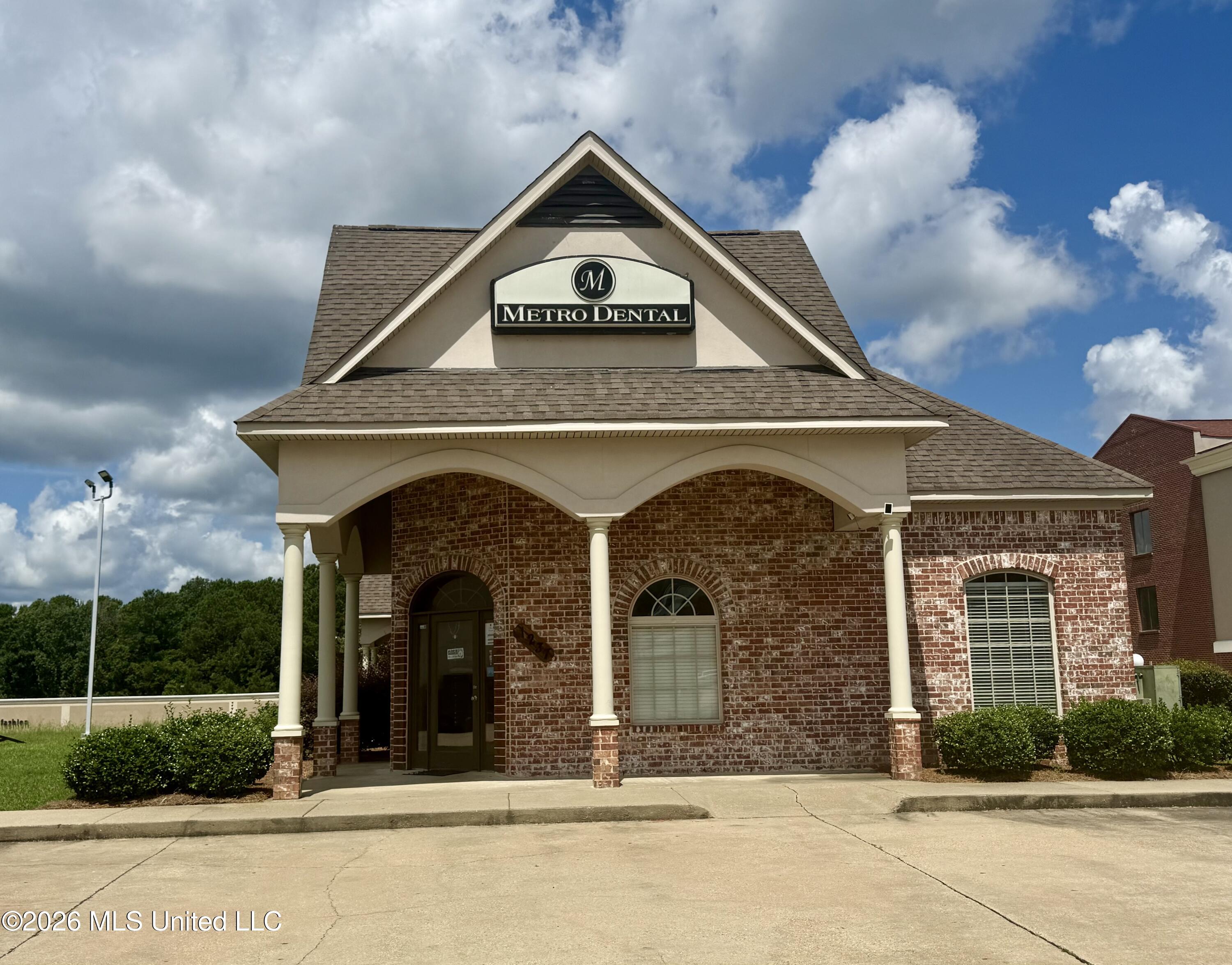 1237 Ms-35 Property Photo 1