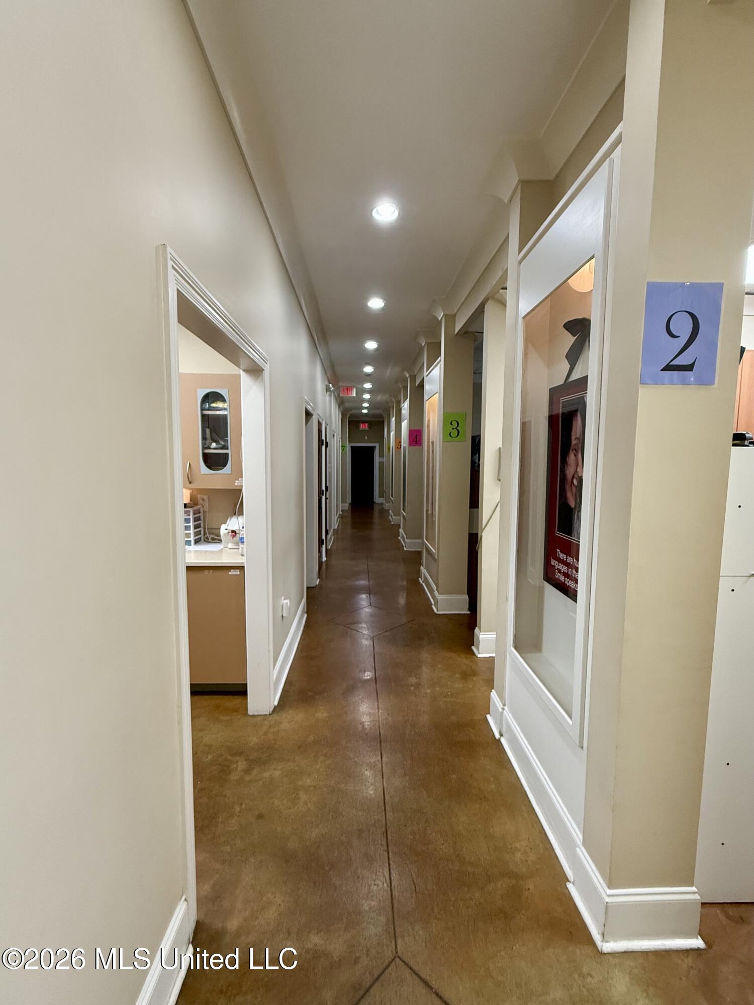 1237 Ms-35 Property Photo 12
