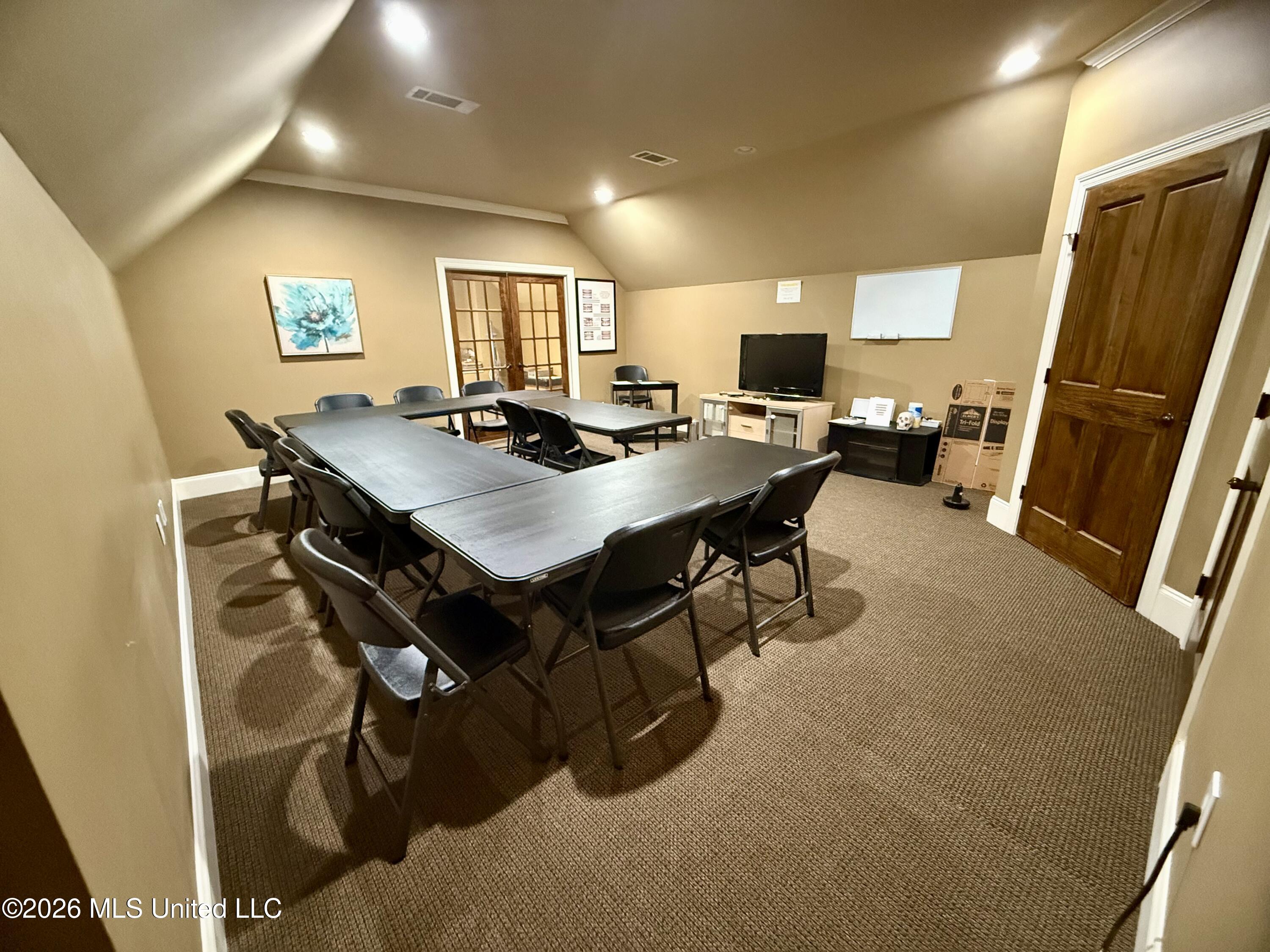 1237 Ms-35 Property Photo 37