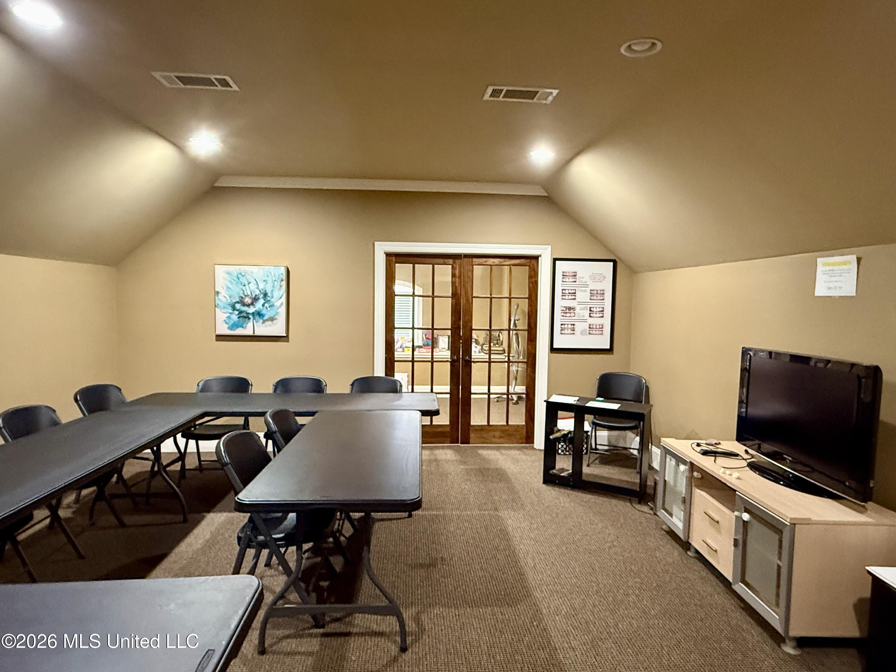 1237 Ms-35 Property Photo 38
