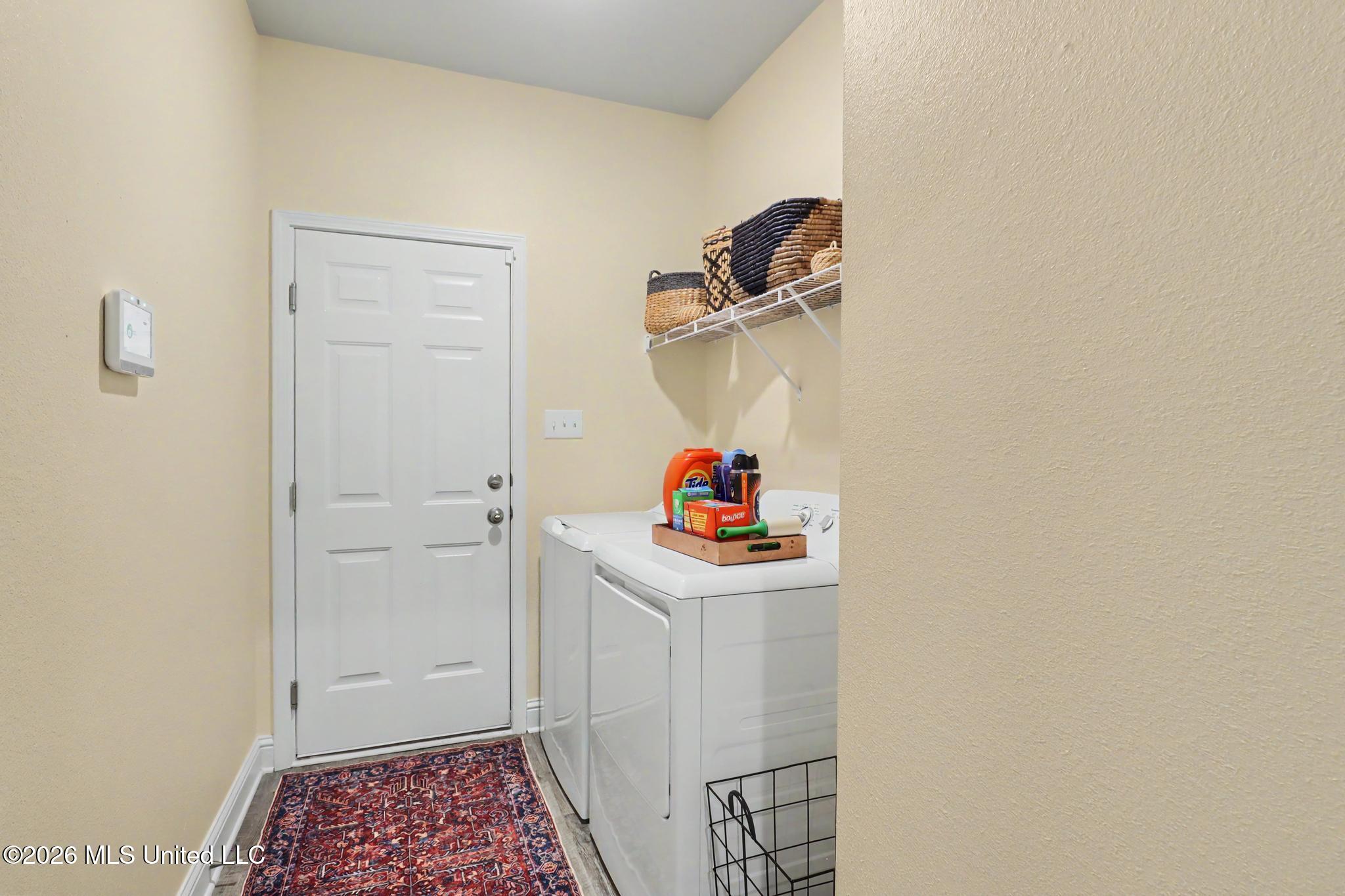 5722 Overland Drive Property Photo 25