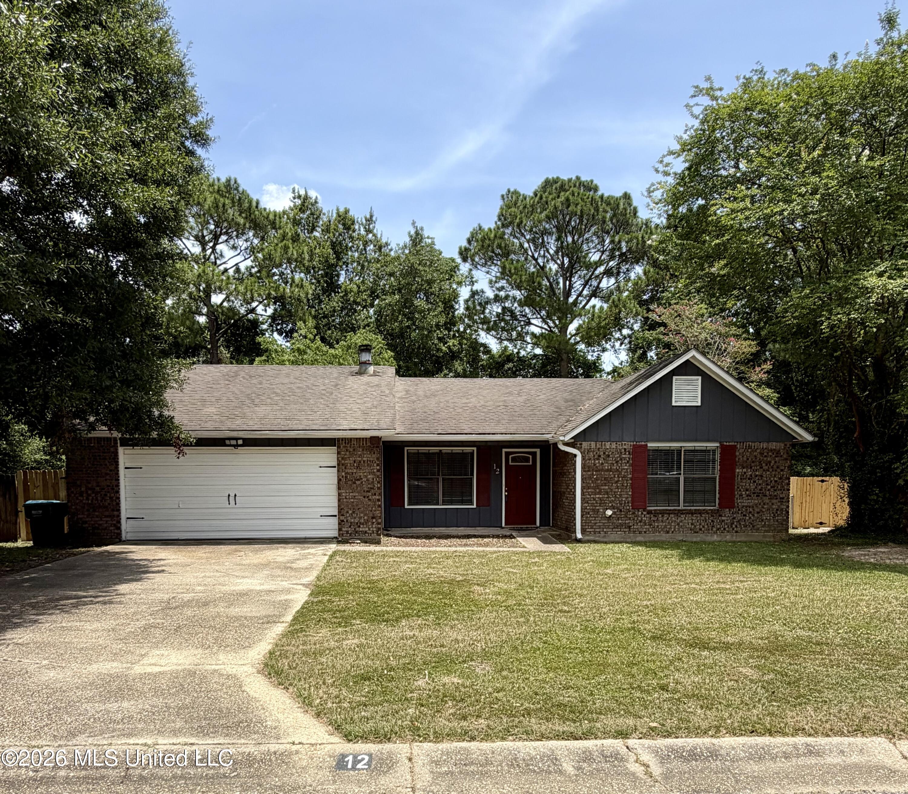 12 Joanna Lane Property Photo 1