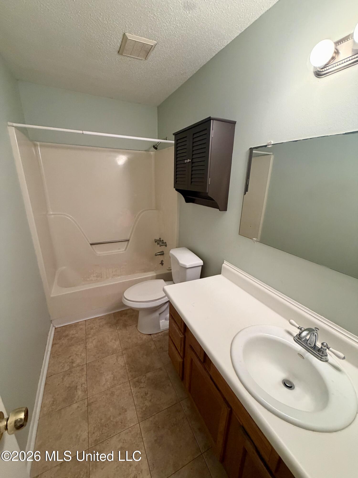12 Joanna Lane Property Photo 12