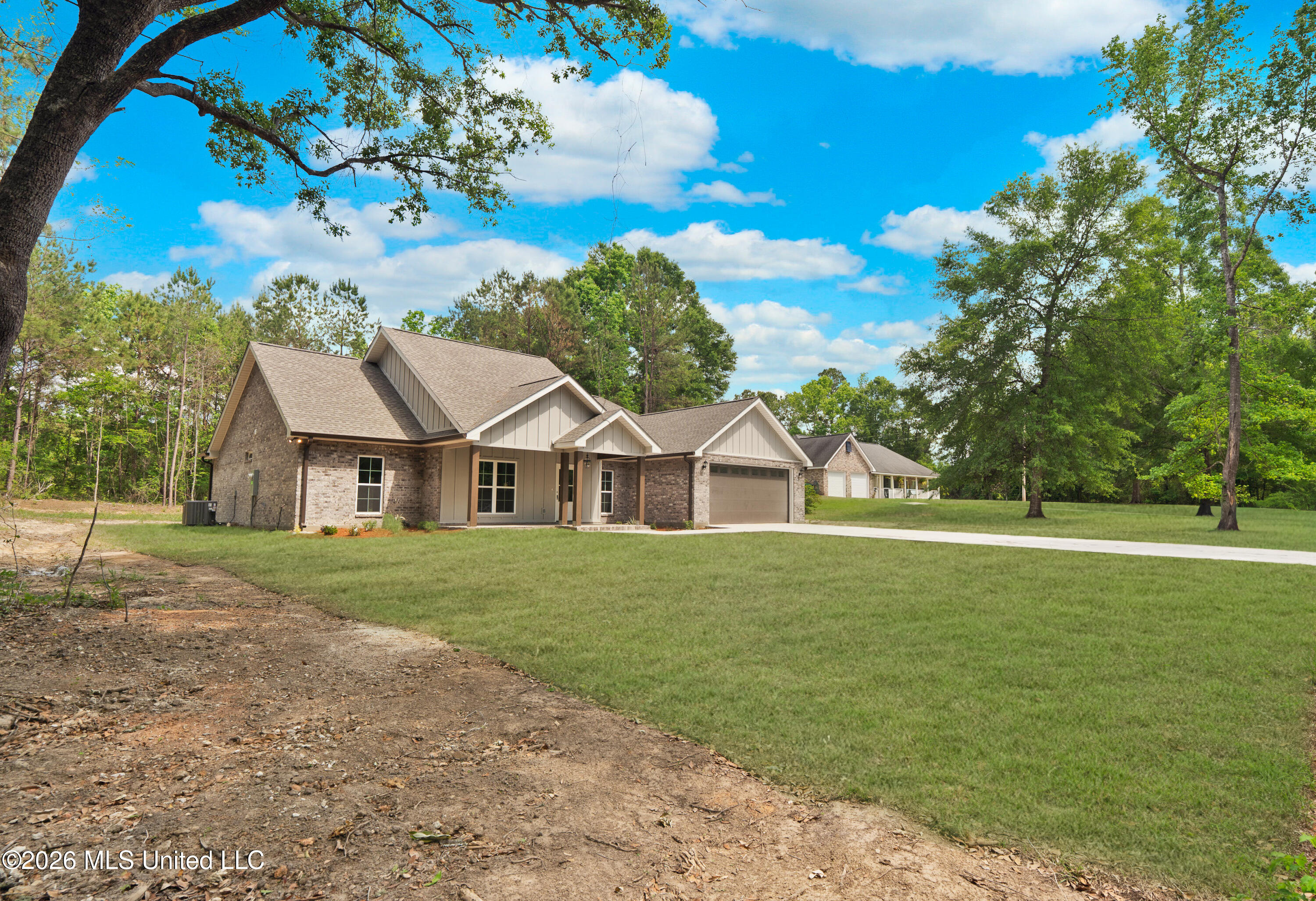 108 Hickory Ridge Drive Property Photo 2