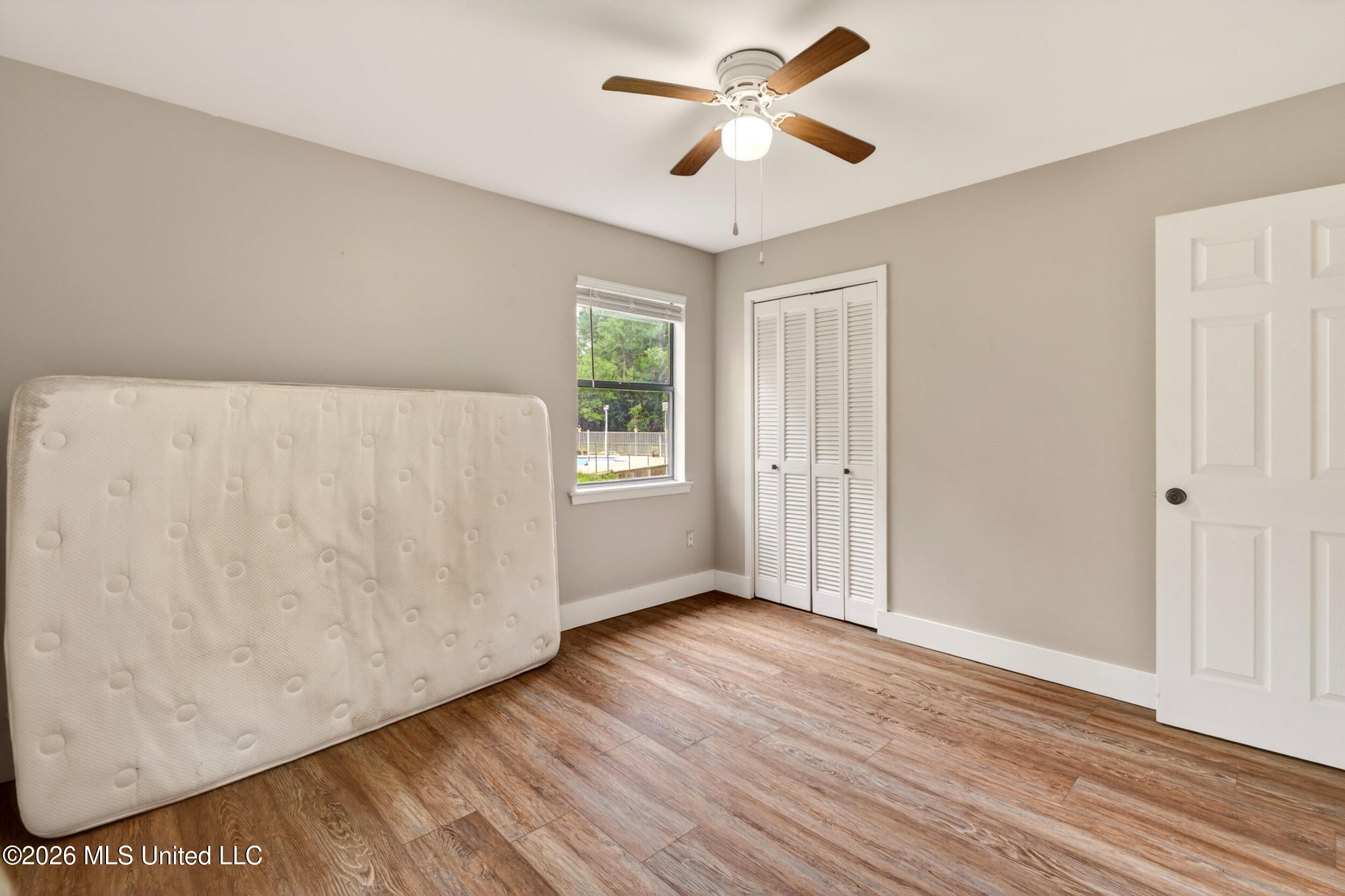 606 Briarwood Lane Property Photo 10