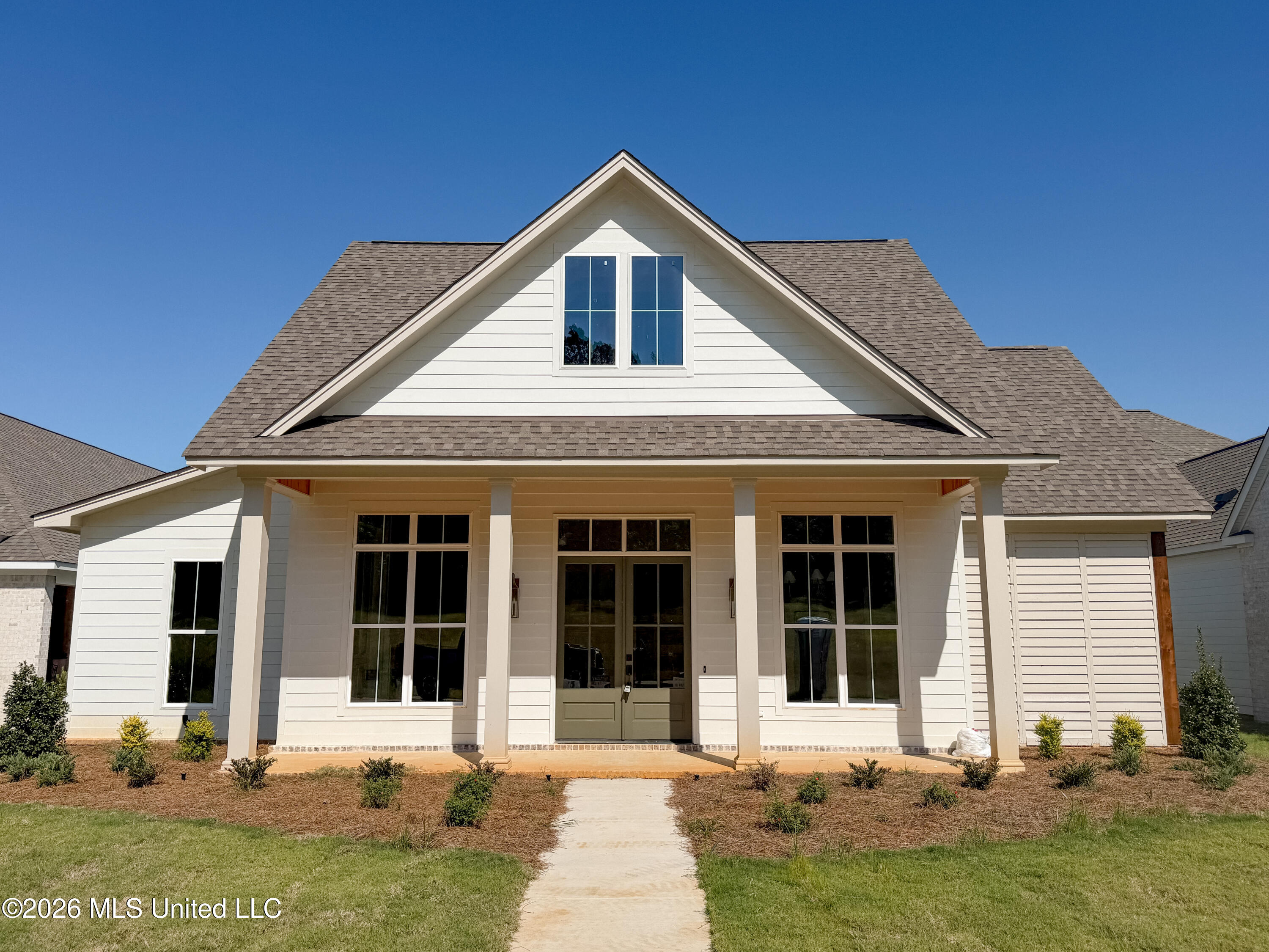 108 Huxley Drive Property Photo 1