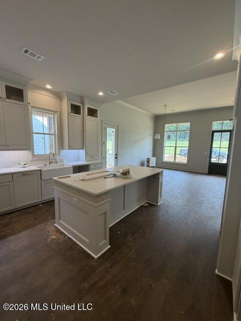 108 Huxley Drive Property Photo 5