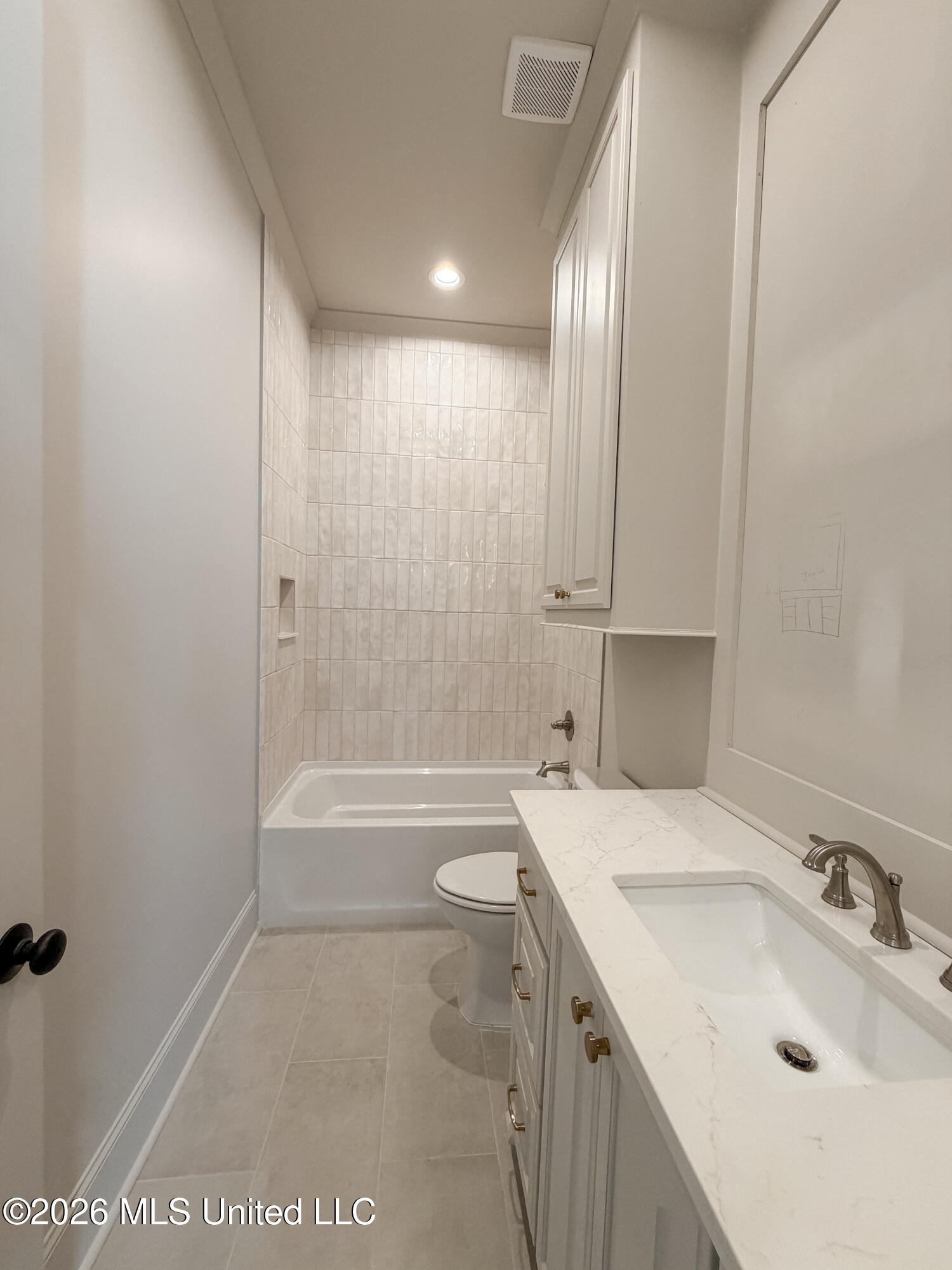 108 Huxley Drive Property Photo 9
