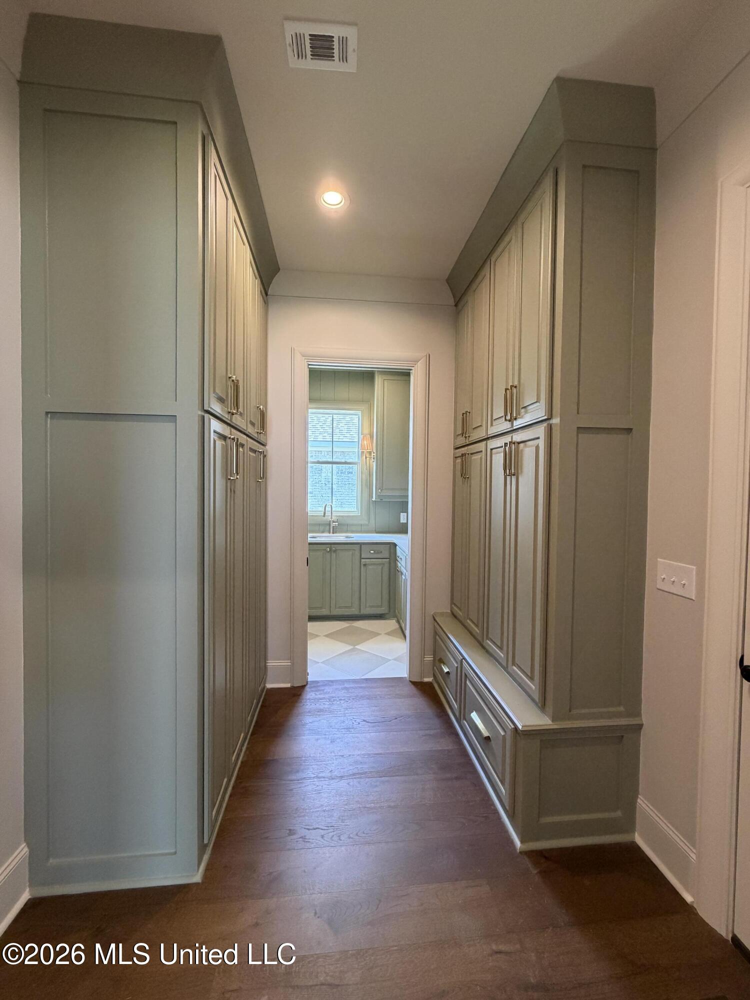 108 Huxley Drive Property Photo 10