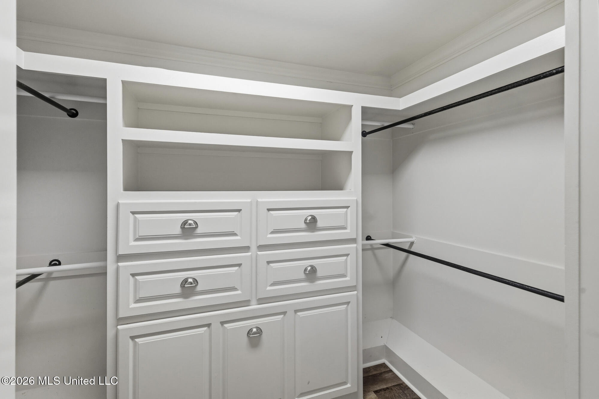 918 Zetus Road Property Photo 17