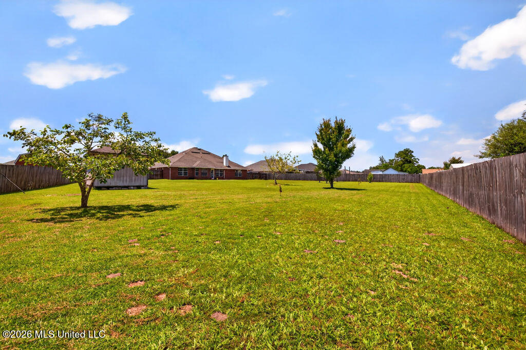 10152 Lake Forest Drive Property Photo 26