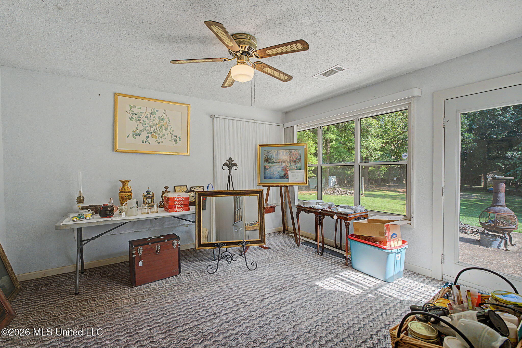12985 Pine Crest Drive Property Photo 16