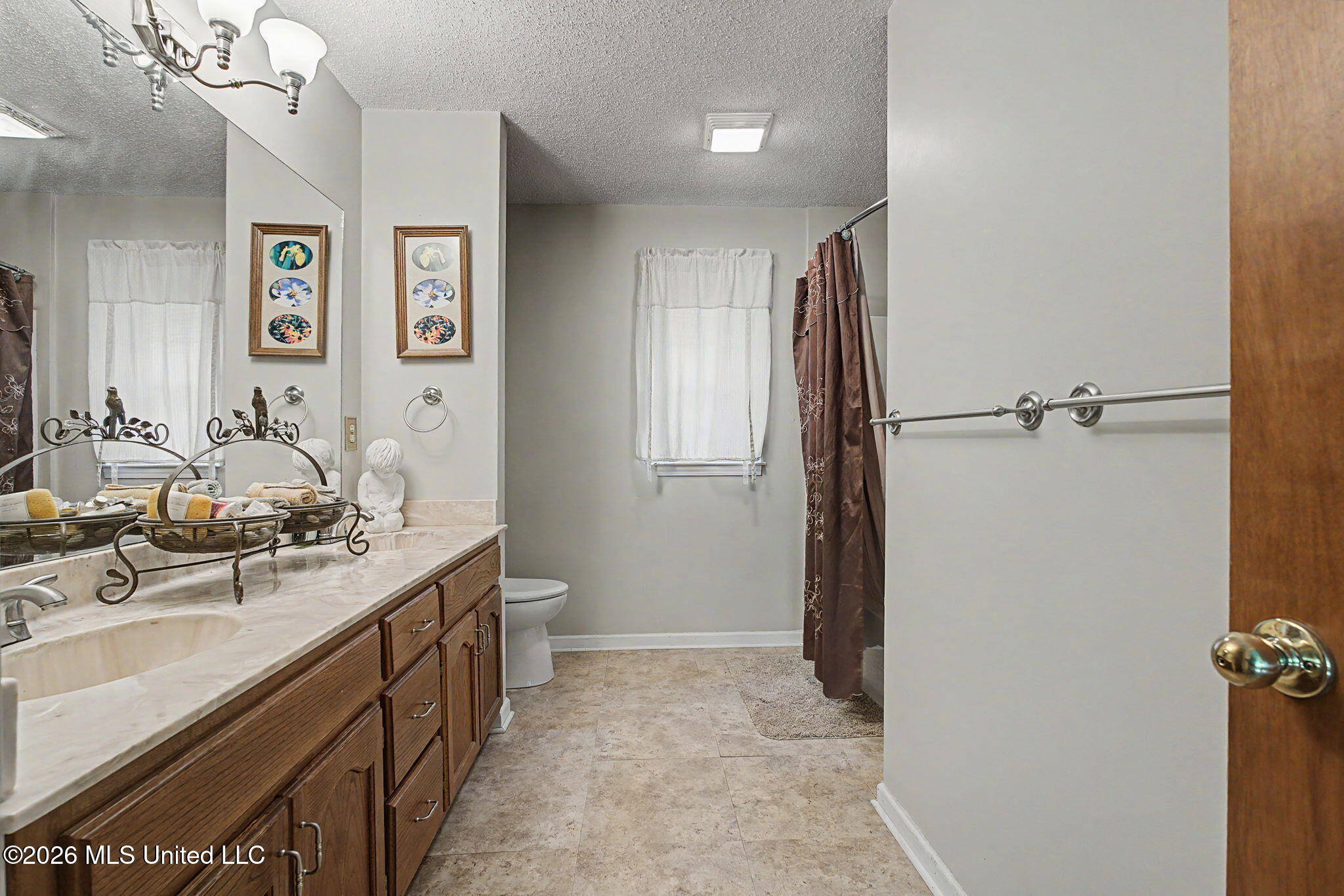12985 Pine Crest Drive Property Photo 28